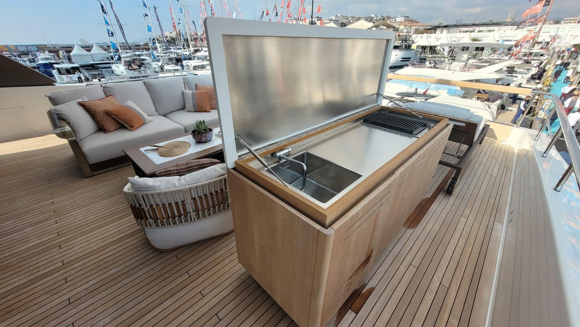 Flori Exterior 5
