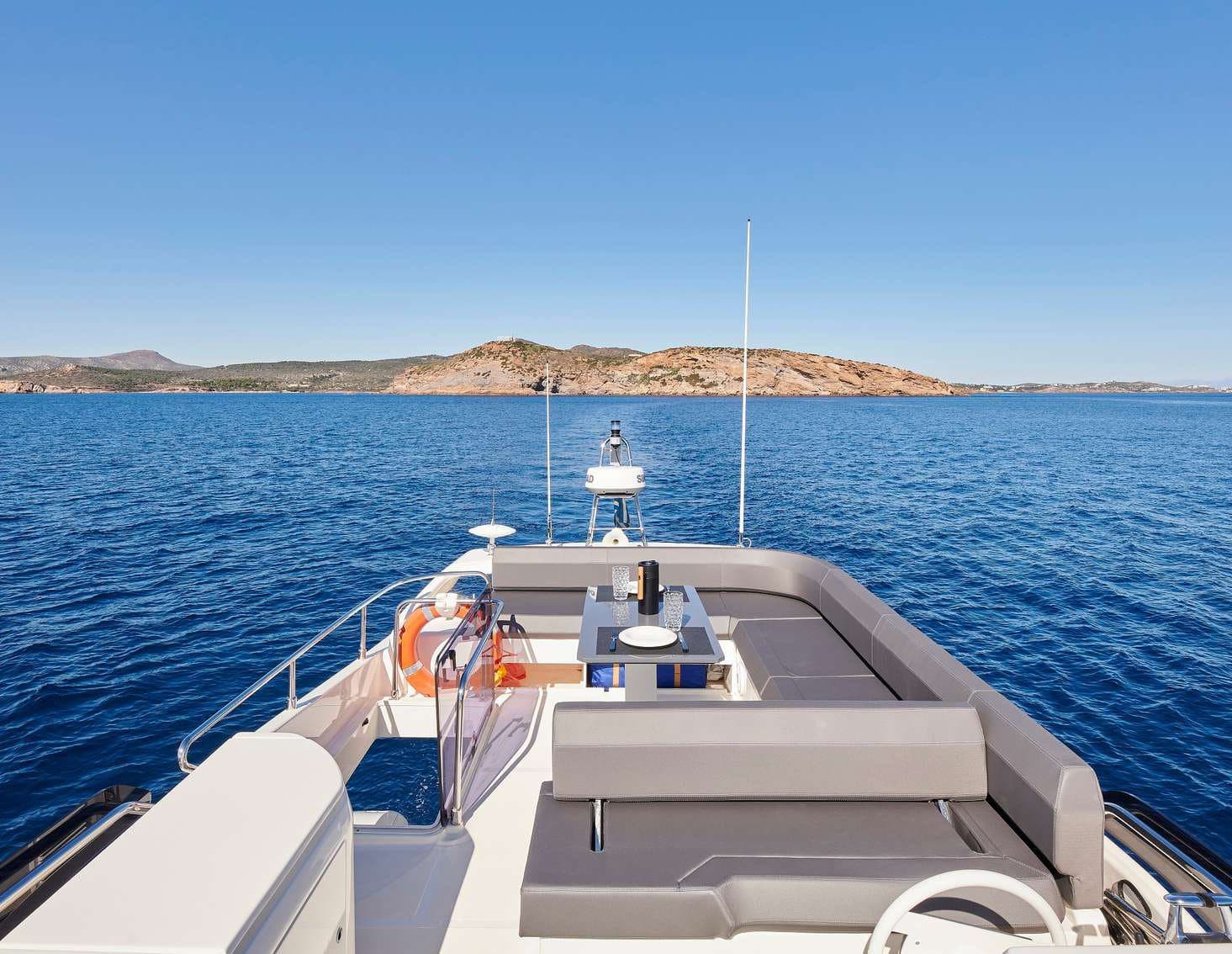 Motor yacht El Petas 17.12m by Ferretti — photo 8