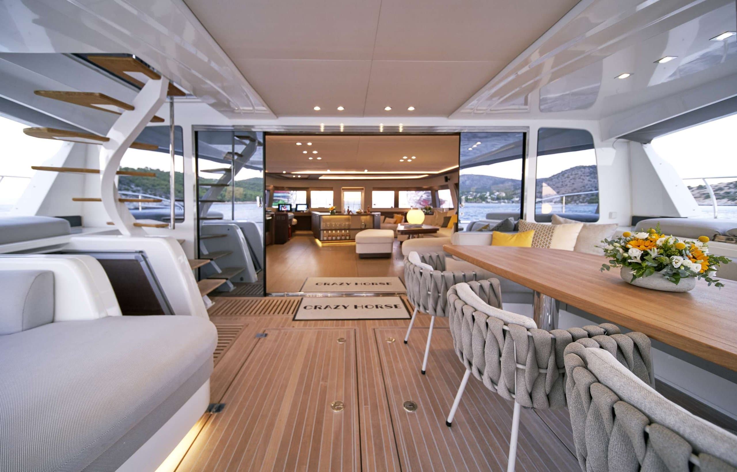 Motor yacht CRAZY HORSE 24m by Lagoon — photo 8