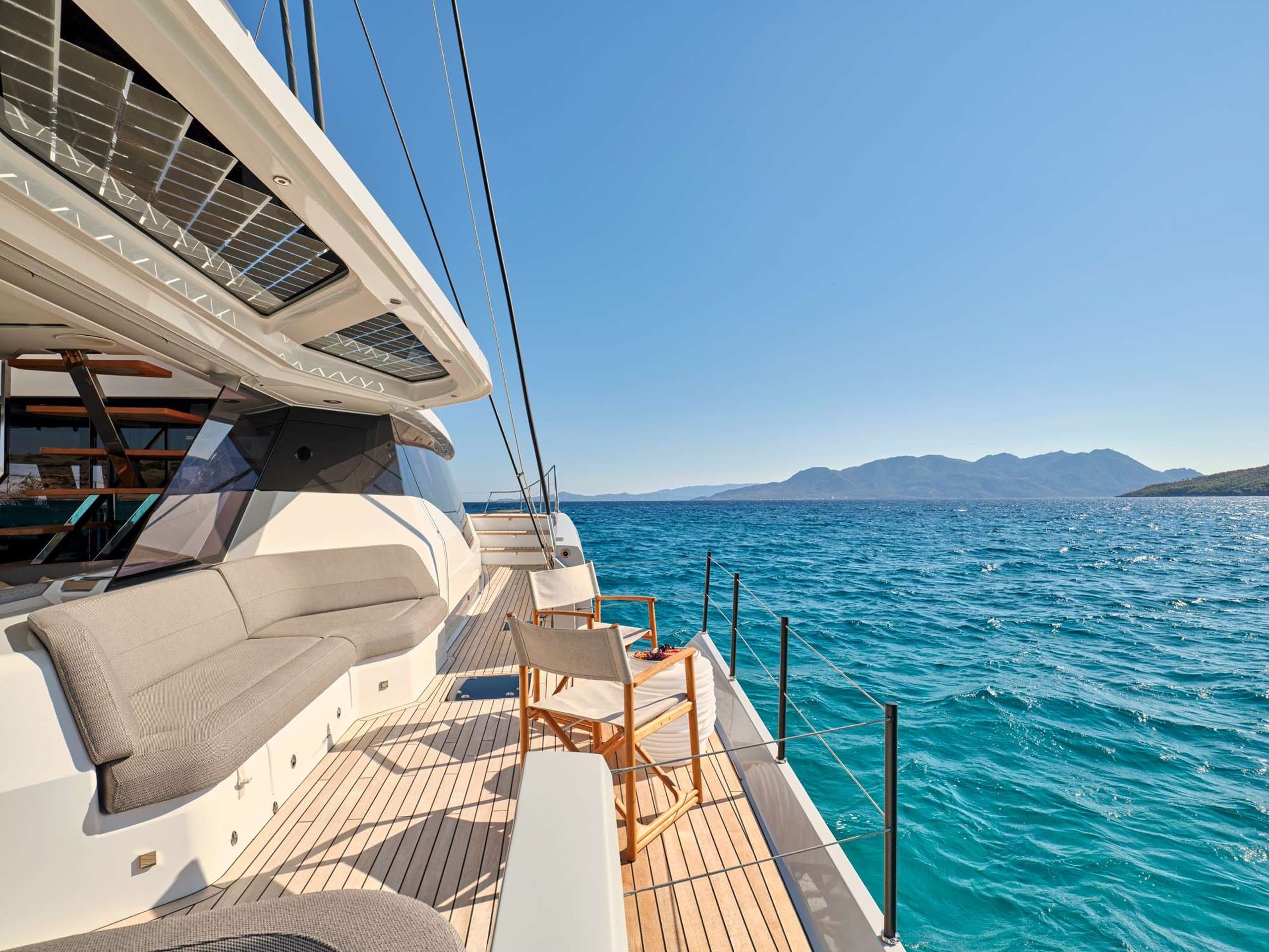 Sailing yacht ALOIA 80 24.38m by Fountaine Pajot — photo 4