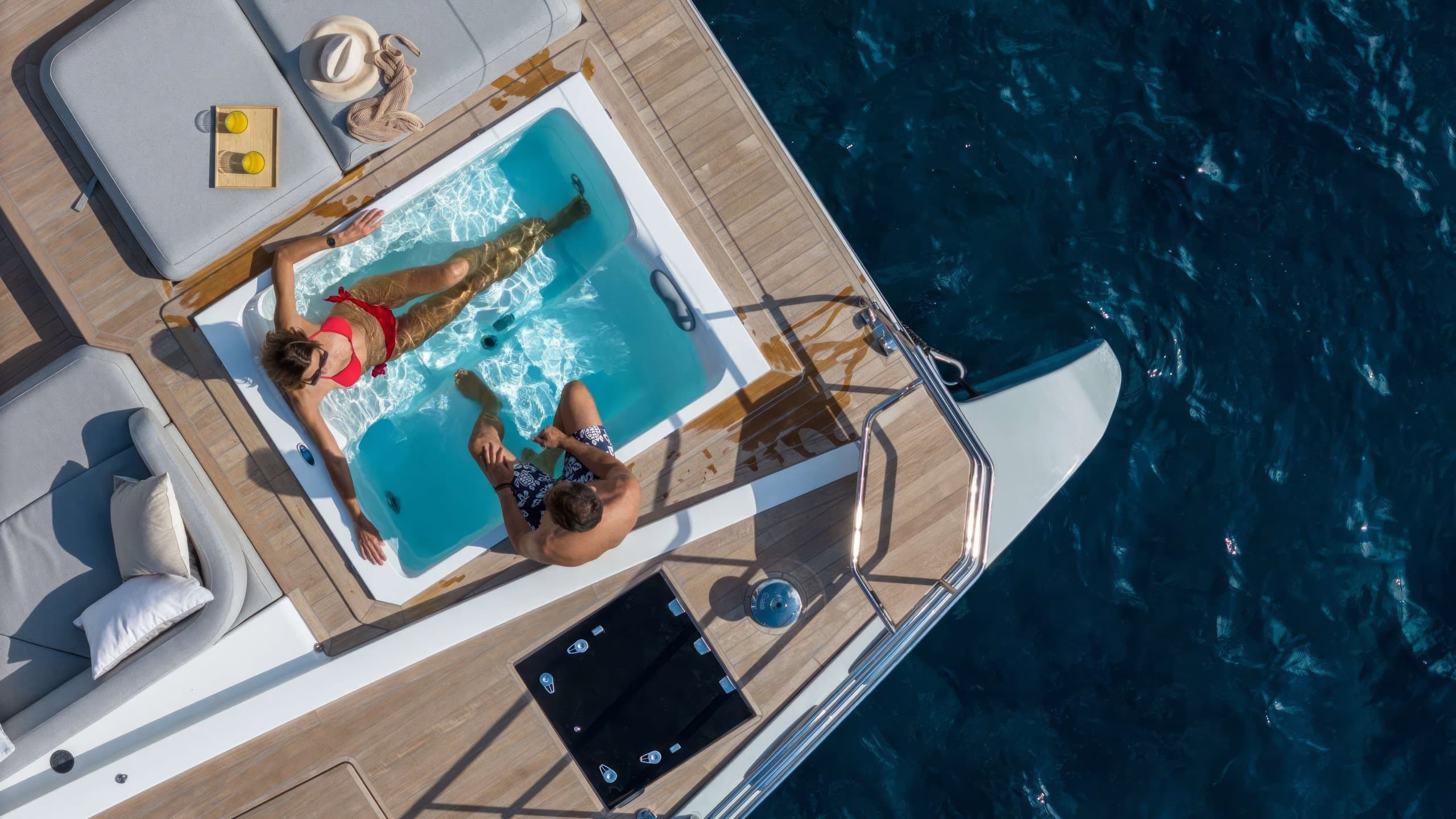 Motor yacht ALINA 23m by Fountaine Pajot — photo 3