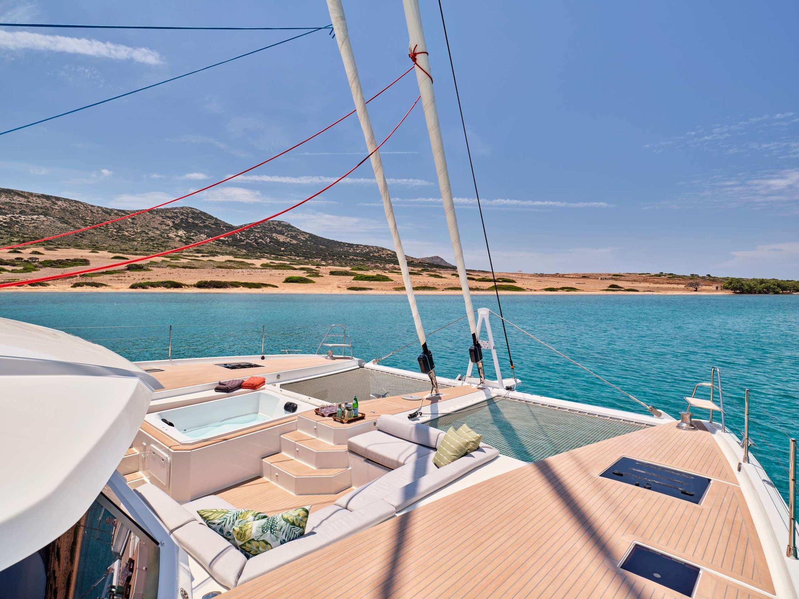 Sailing yacht PIXIE 20.36m by Fountaine Pajot — photo 5