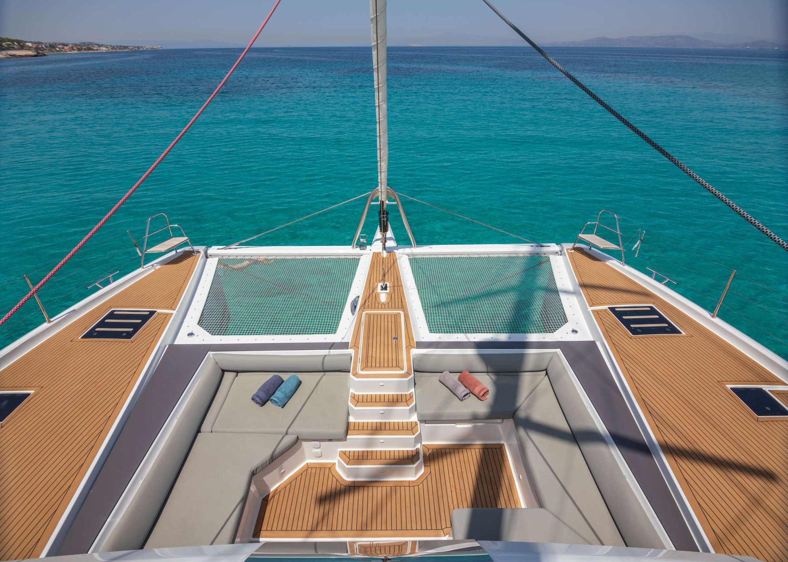 Sailing yacht ASTORIA 18.78m by Fountaine Pajot — photo 4