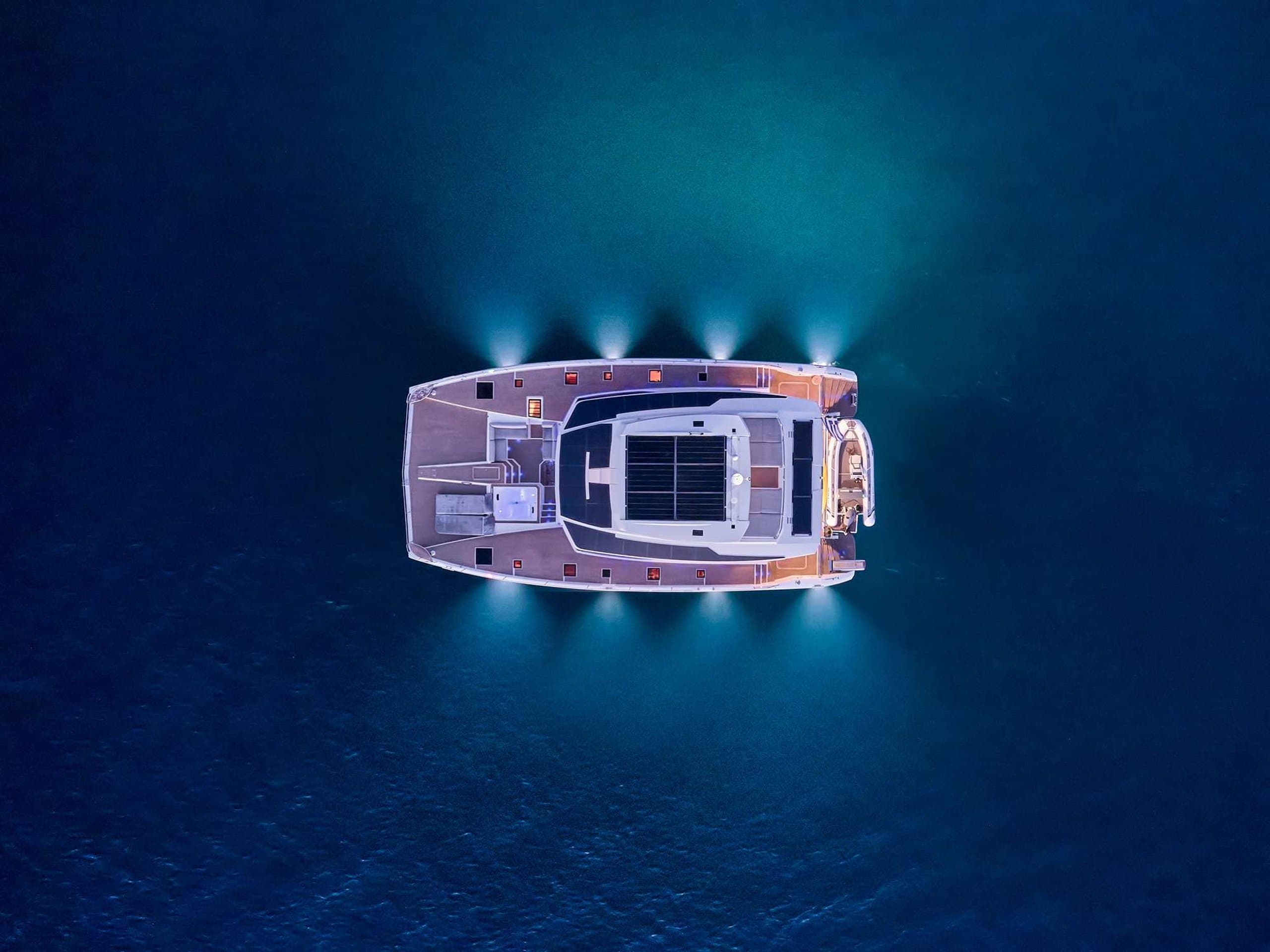 Motor yacht ALENA 20.36m by Fountaine Pajot — photo 2