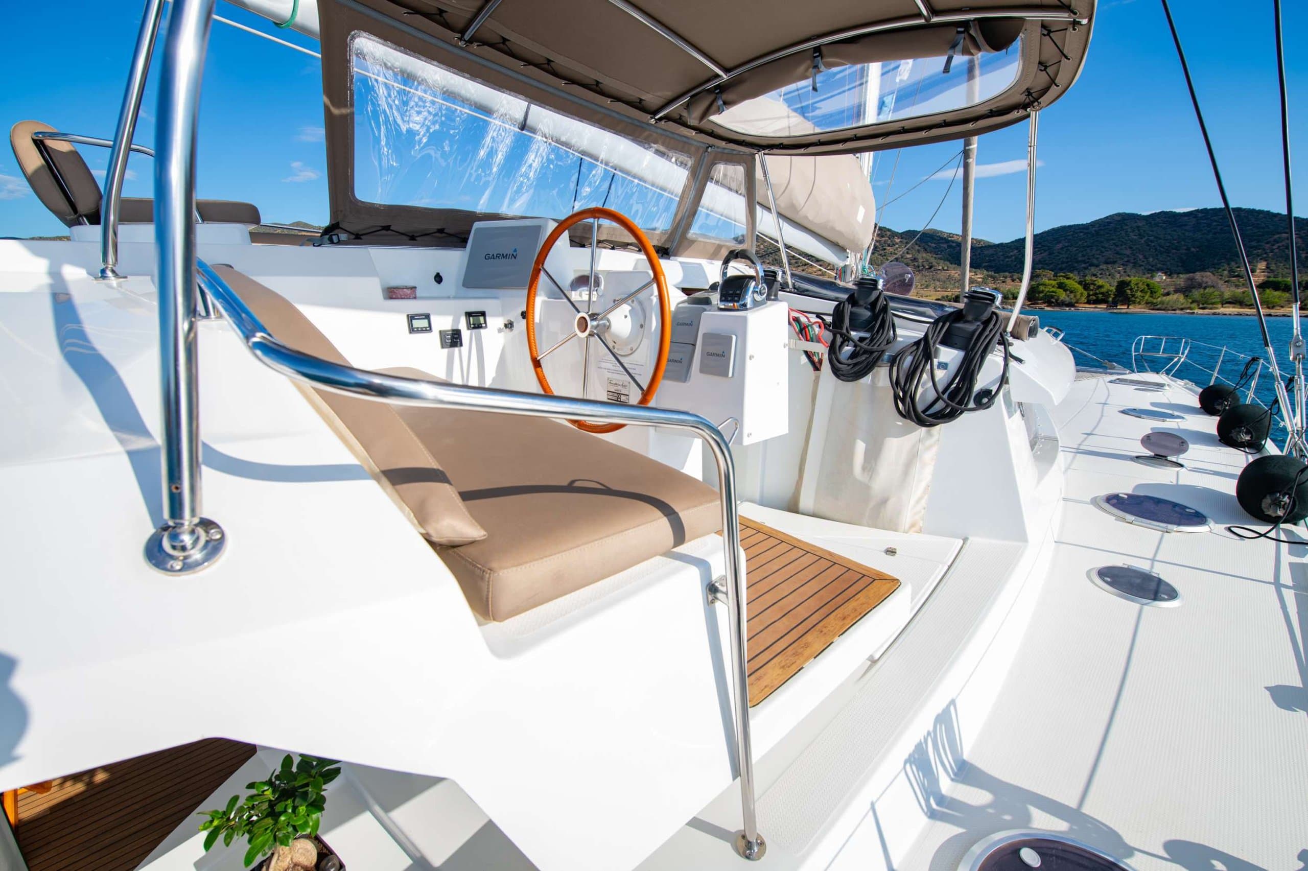 Sailing yacht HIGHJINKS 17.92m by Fountaine Pajot — photo 6
