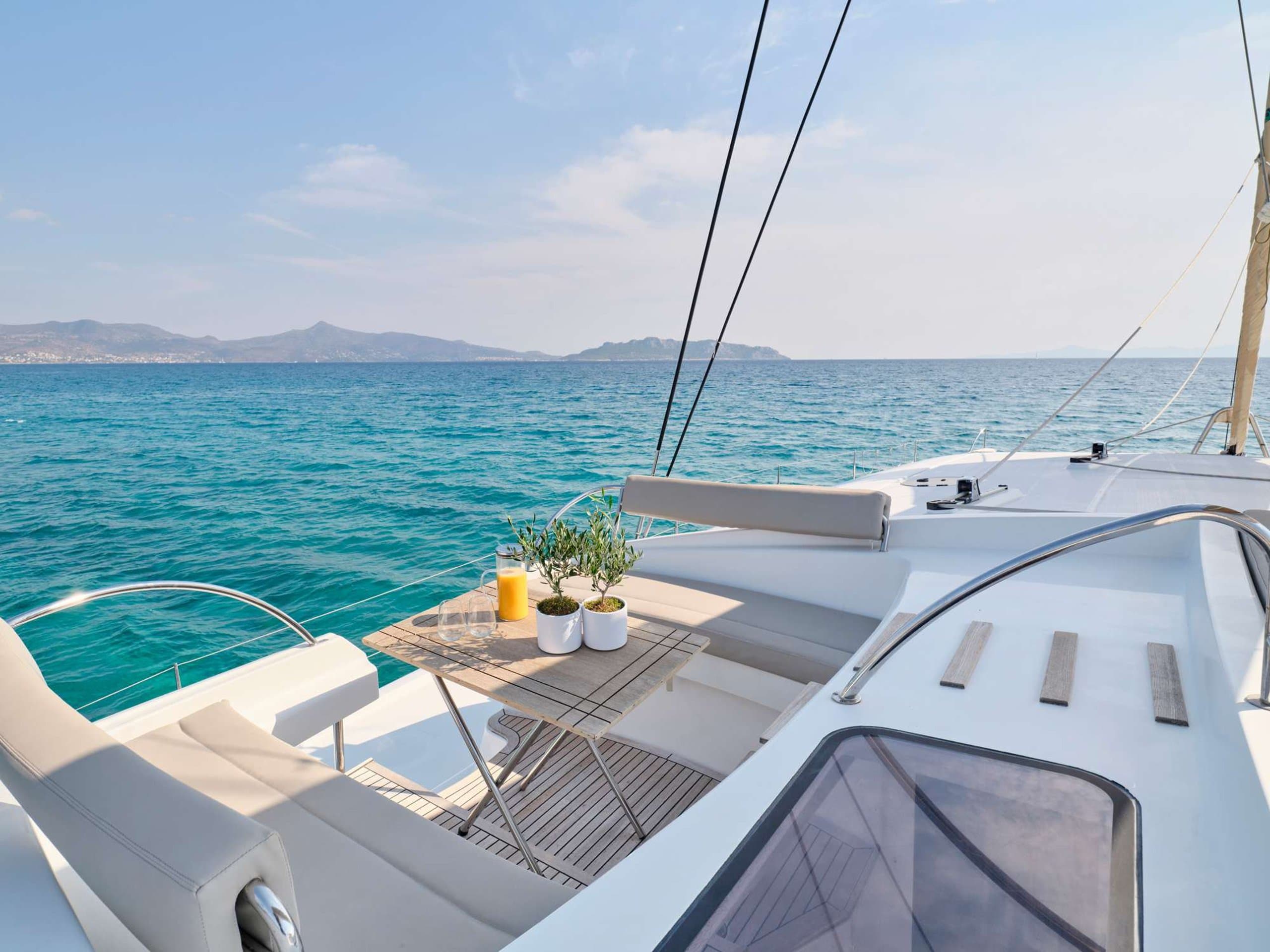 Sailing yacht WORLD'S END 19.81m by Fountaine Pajot — photo 3