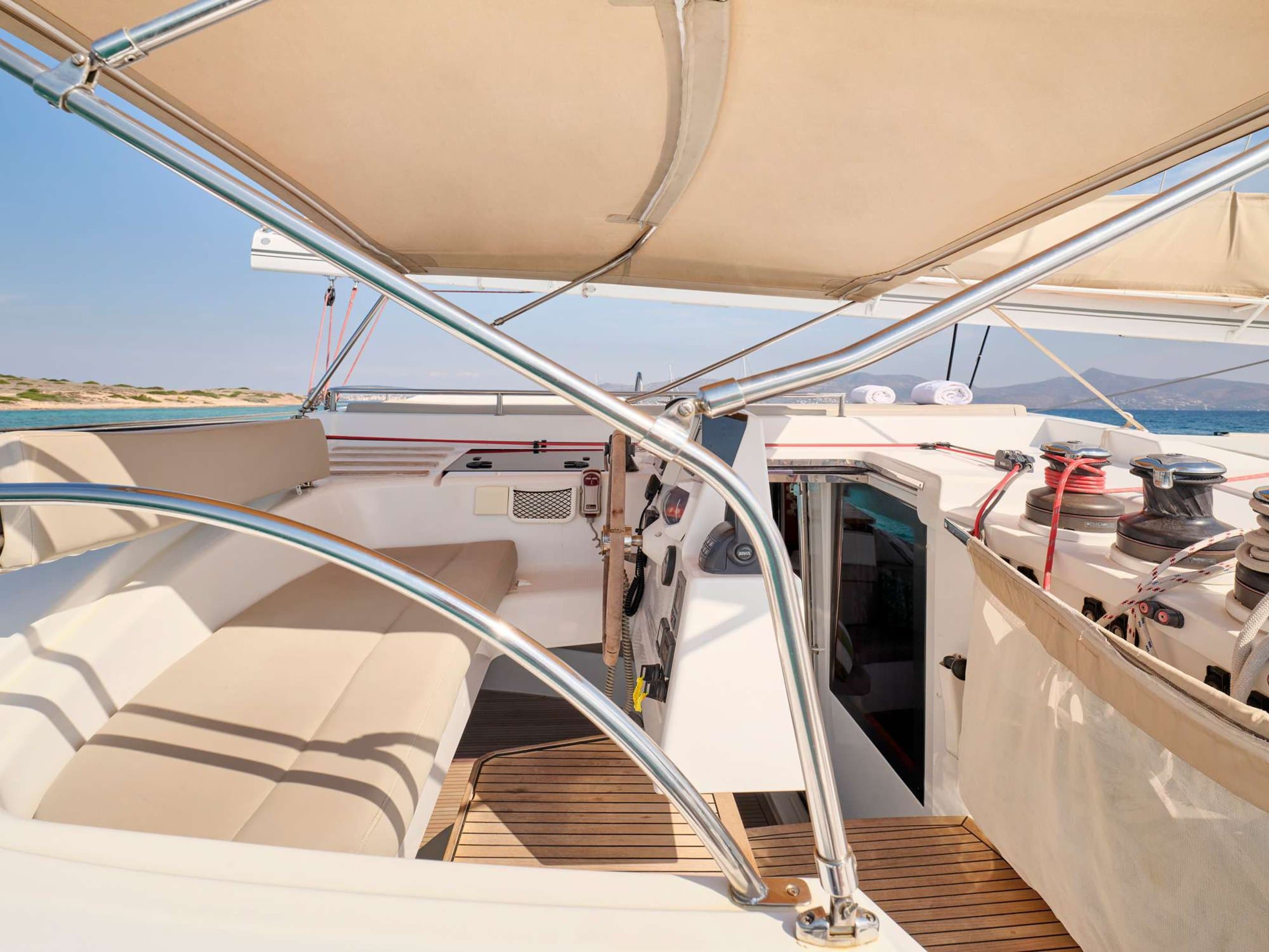 Sailing yacht WORLD'S END 19.81m by Fountaine Pajot — photo 6