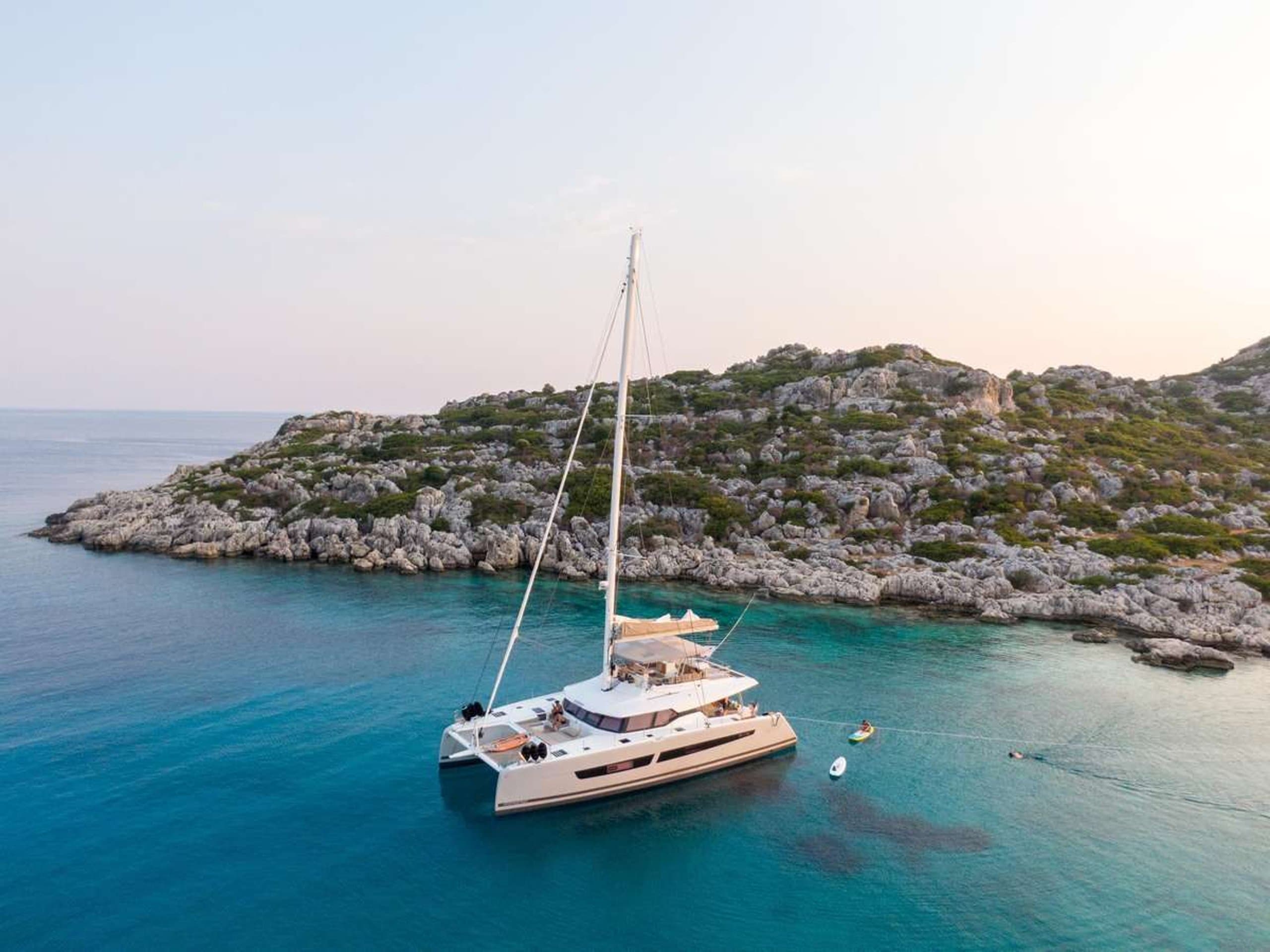Sailing yacht SERENISSIMA 20.36m by Fountaine Pajot — photo 3