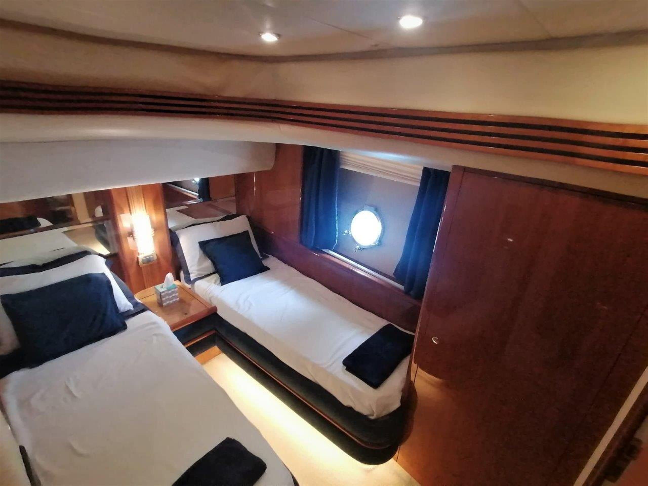 Motor yacht BLUE MED 20.8m by Azimut Yachts — photo 5