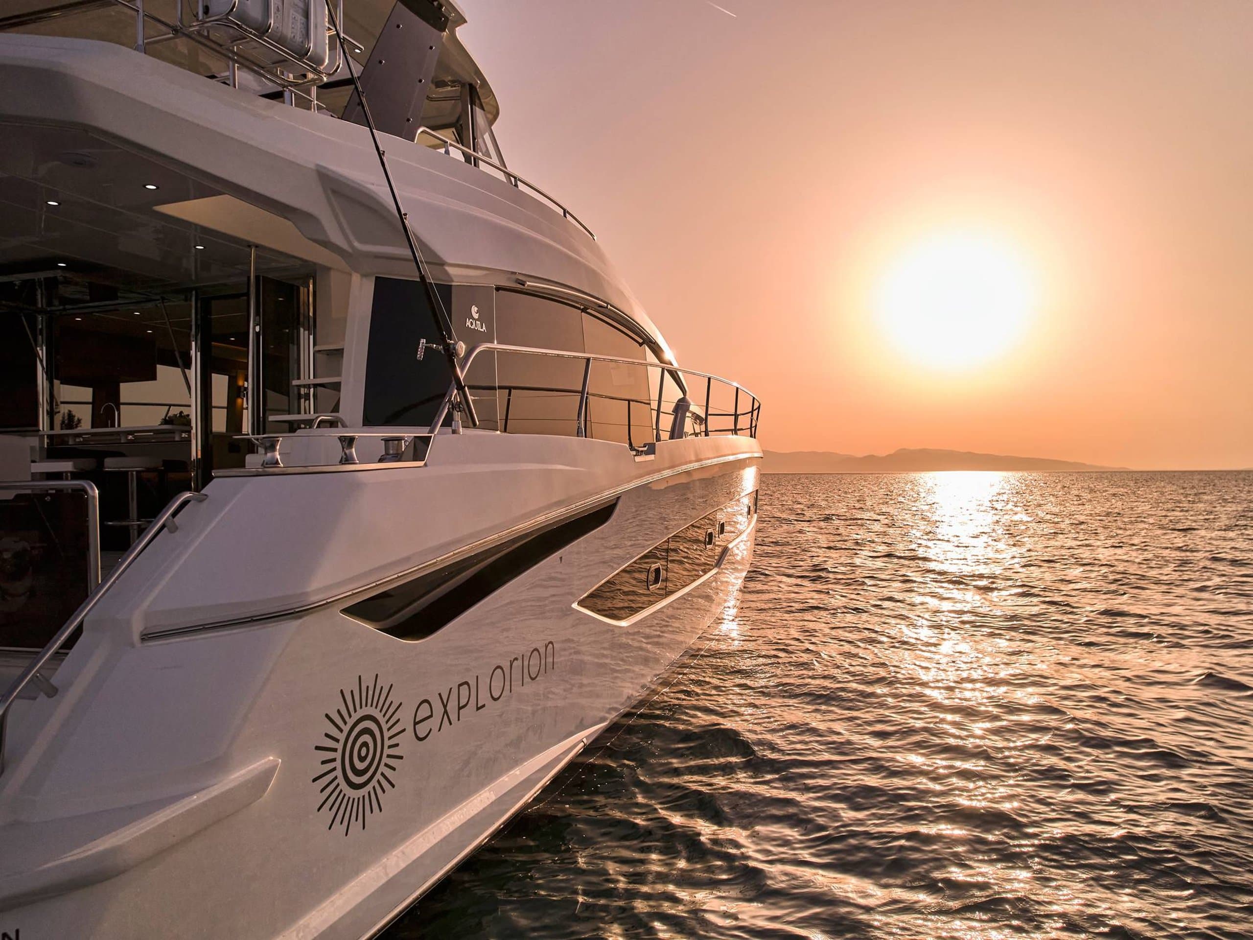 Motor yacht EXPLORION 16.21m by Aquila — photo 7