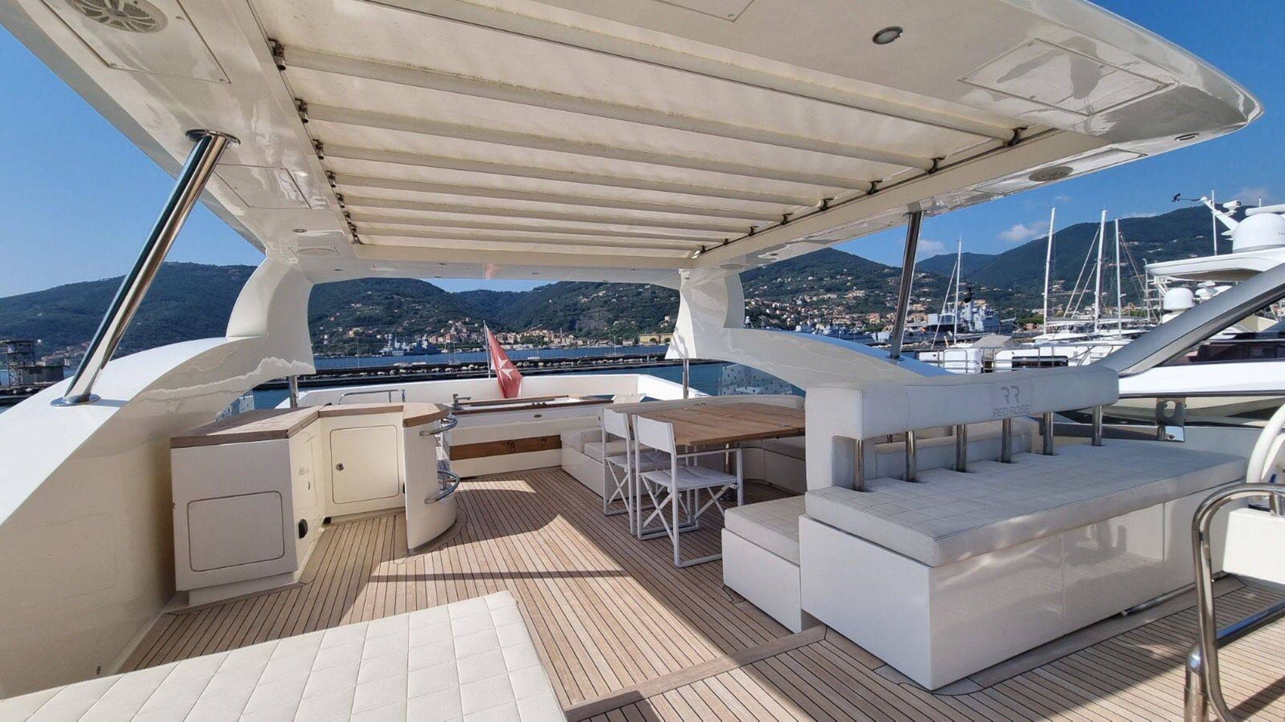 Motor yacht RED ROSE 27.91m by Aicon Yachts — photo 5