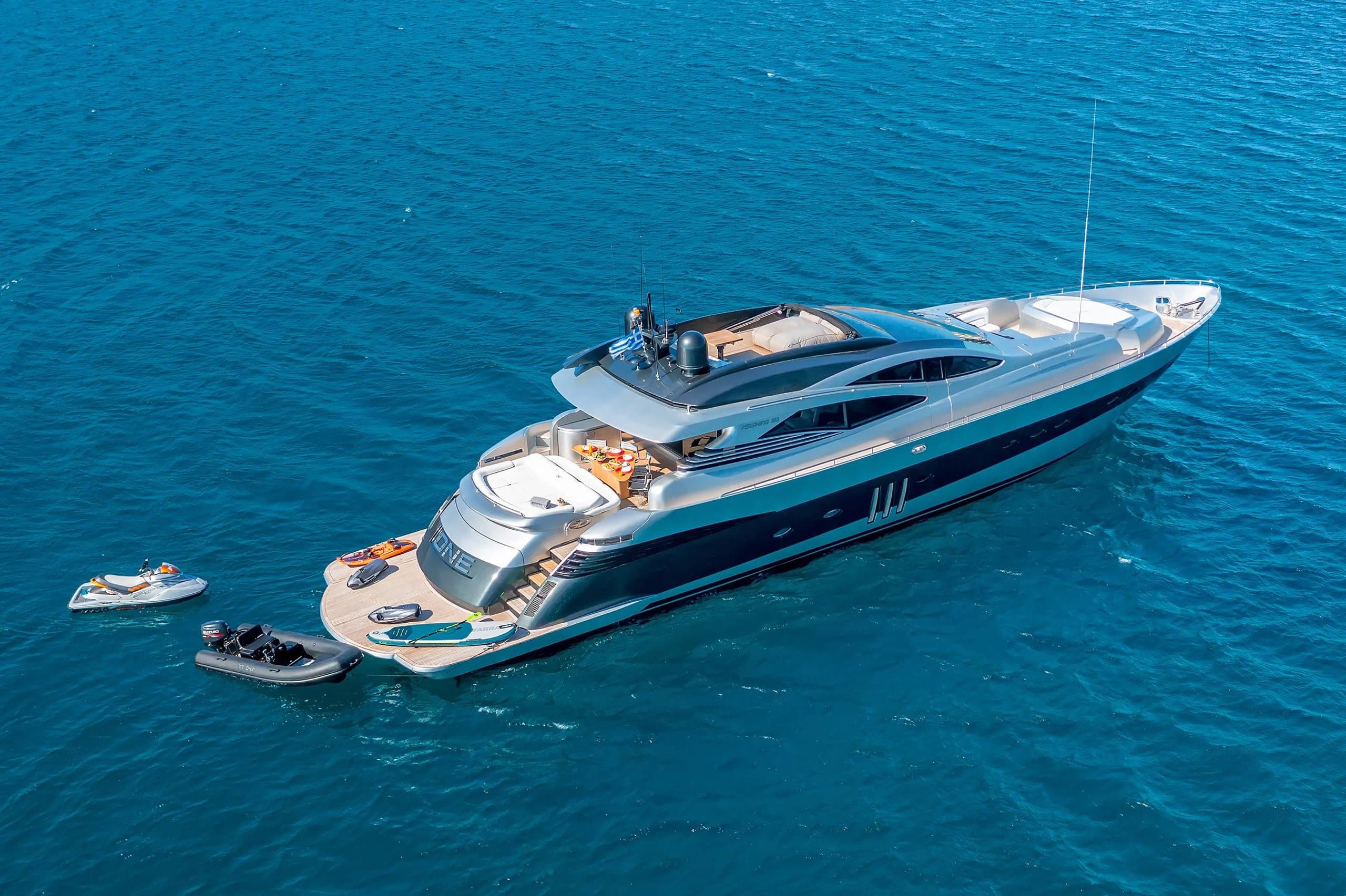 Motor yacht ONE 27.42m by Pershing — photo 4