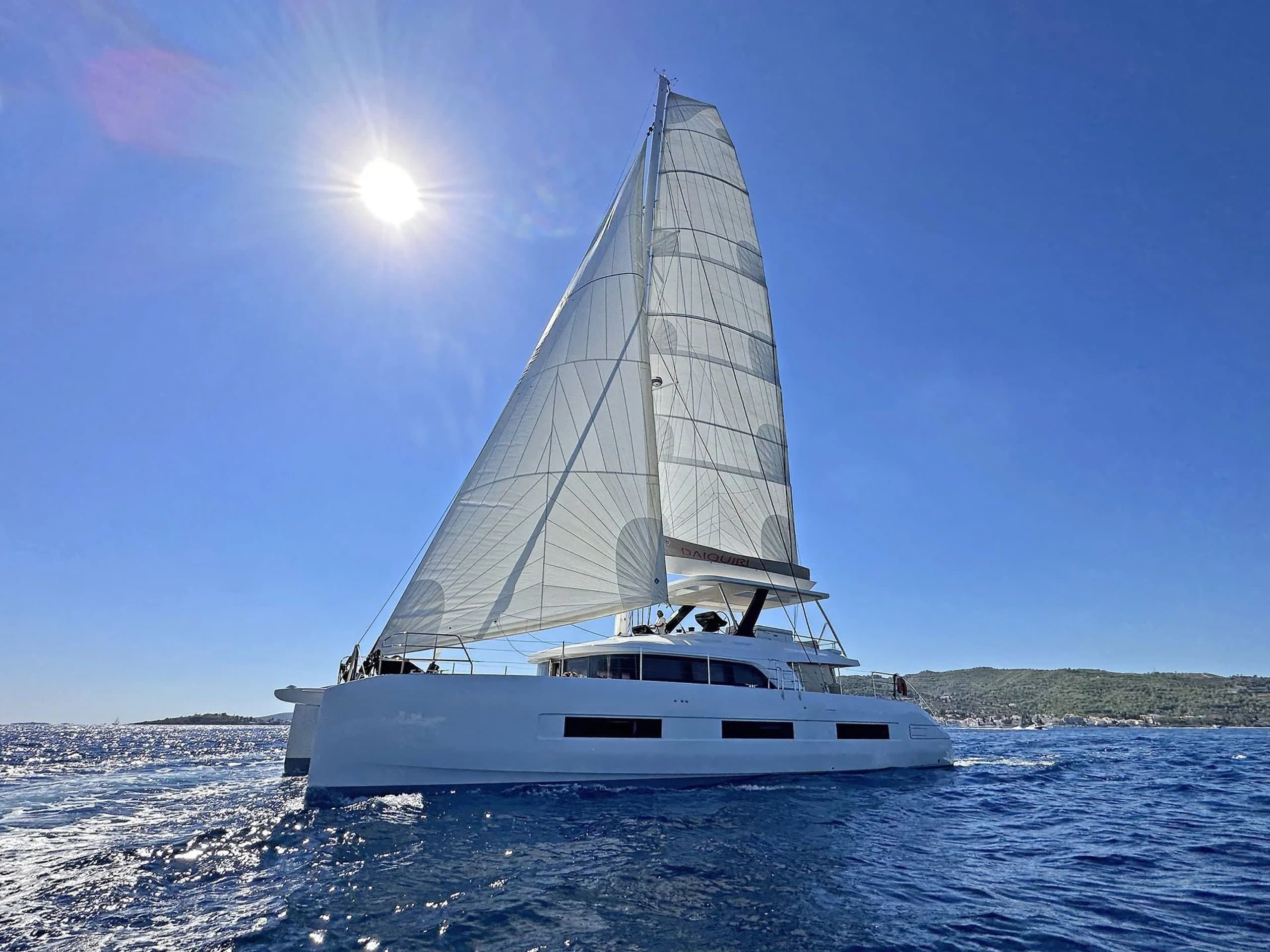 Sailing yacht DAIQUIRI 20.55m by Lagoon — photo 2