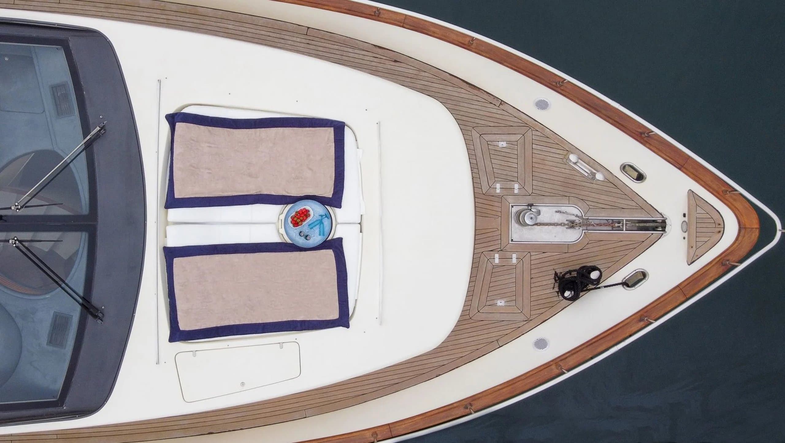 Motor yacht ESTIA ZEUS 22.65m by Azimut — photo 4
