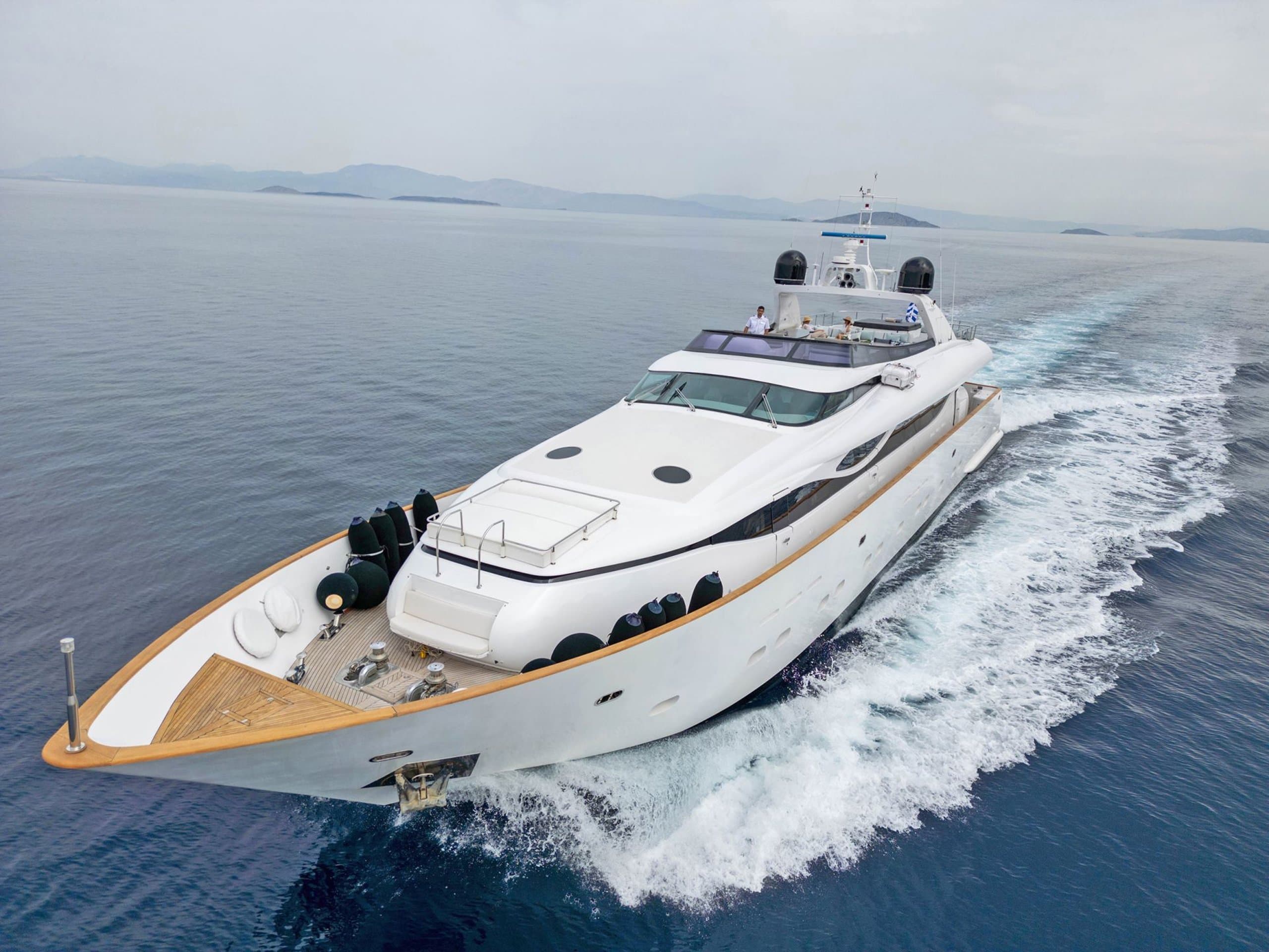 Motor yacht PAREAKI II 39.08m by Maiora — photo 3