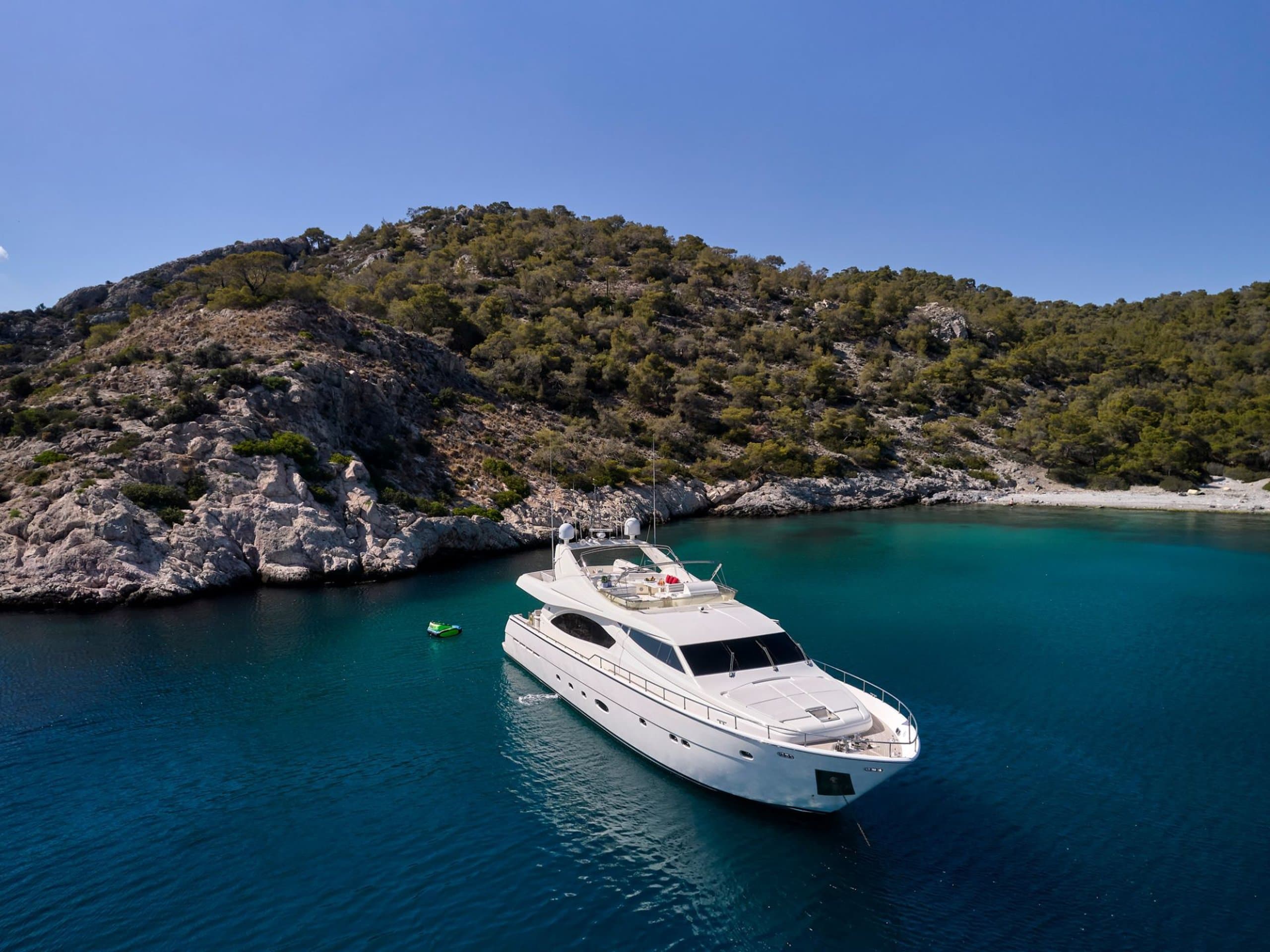 Motor yacht ESTIA YI 27.03m by Ferretti — photo 3