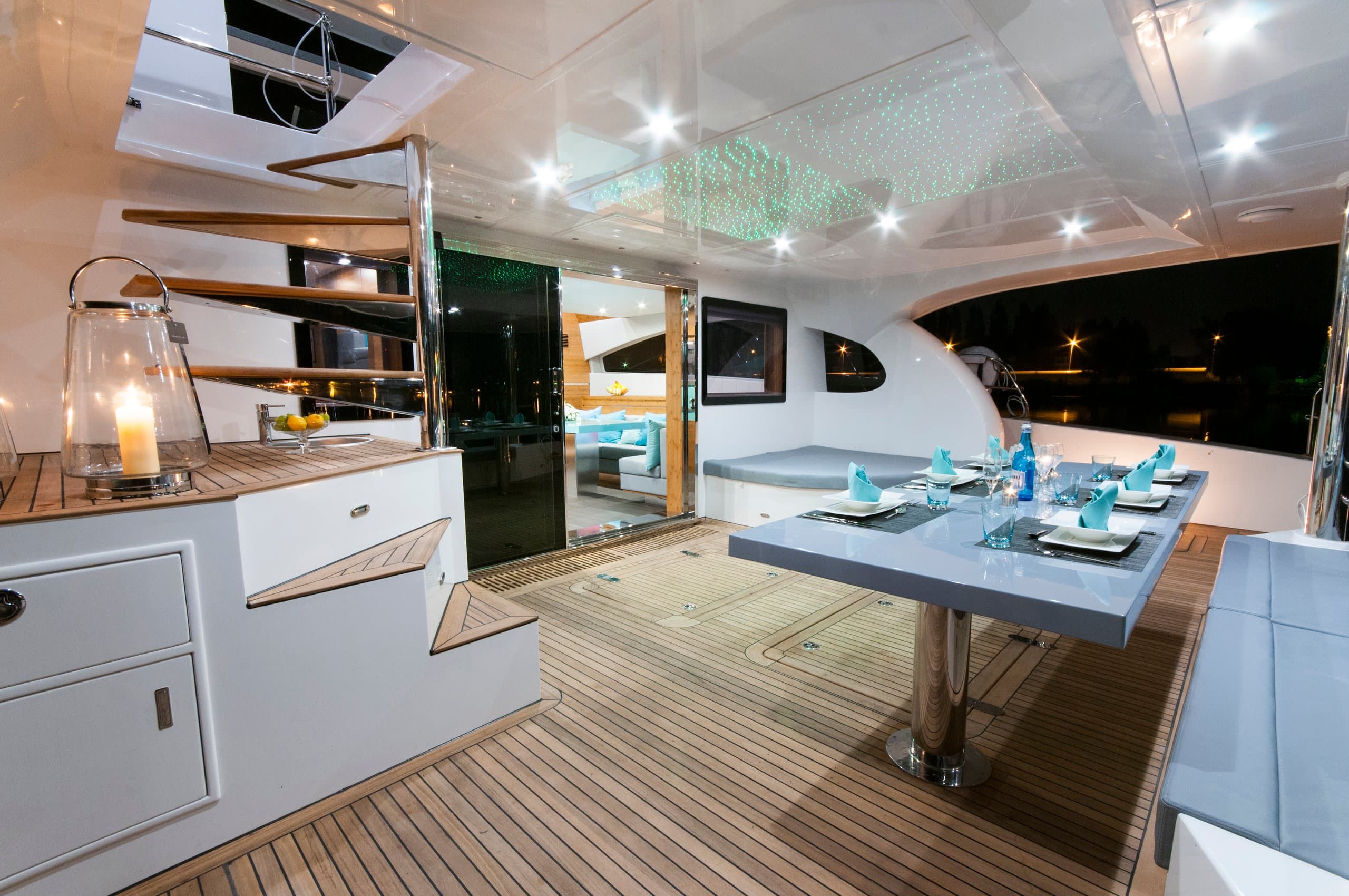 Motor yacht SKYLARK 21.34m by Sunreef Yachts — photo 8