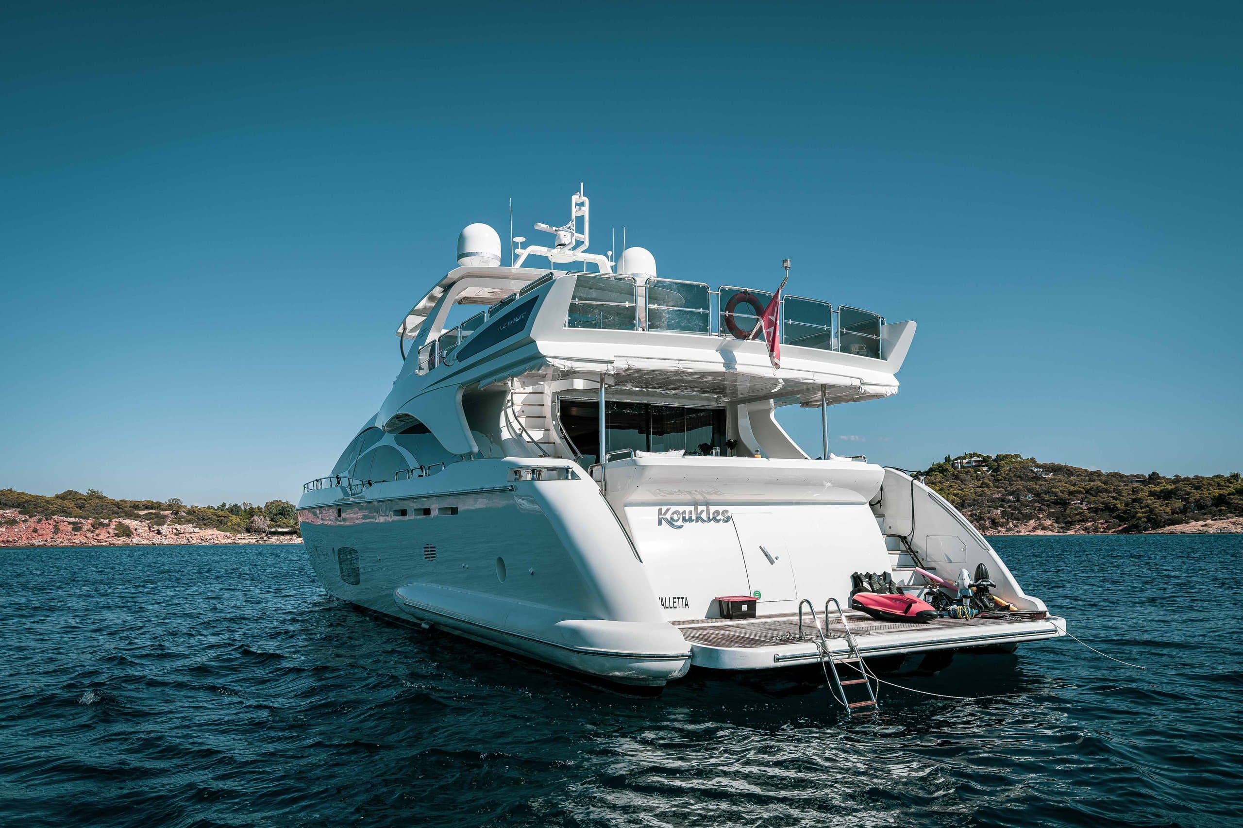 Motor yacht KOUKLES 29.9m by Azimut — photo 6