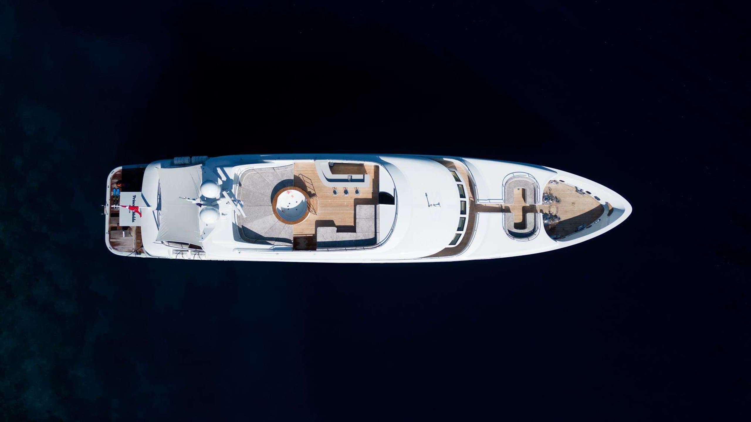 Motor yacht PRINCESS MELDA 43m by Custom — photo 4
