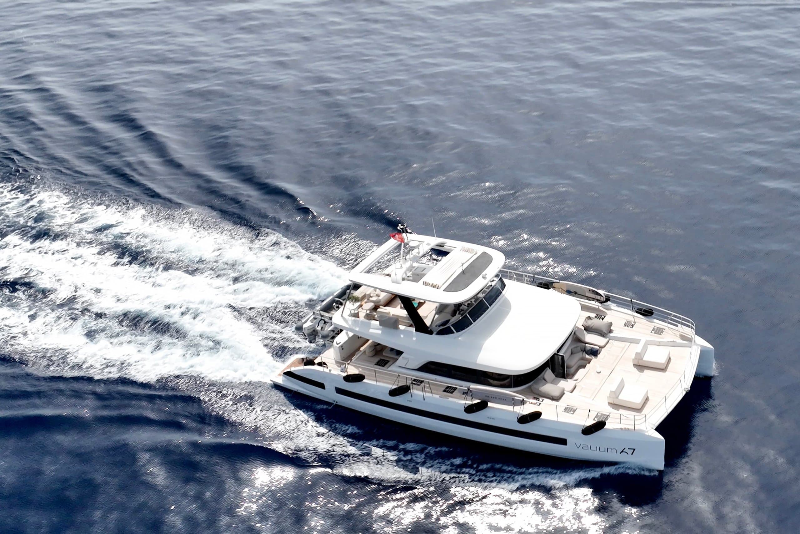 Motor yacht VALIUM 67 20.15m by Lagoon — photo 2