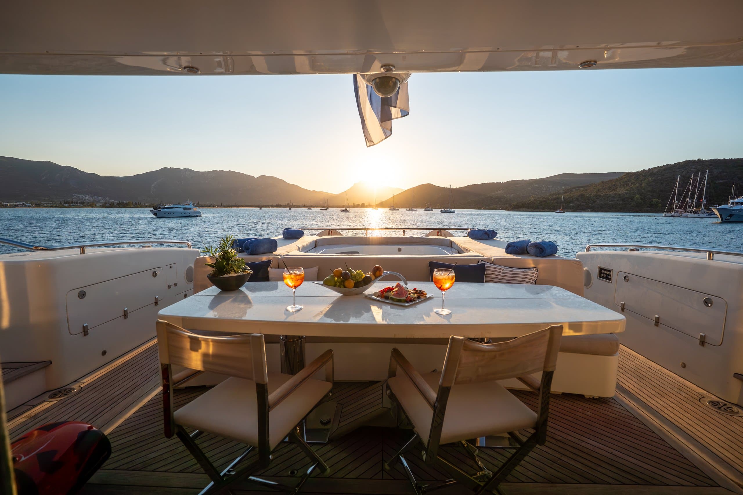 Motor yacht LIBERDADE 42m by Isa Yachts — photo 8