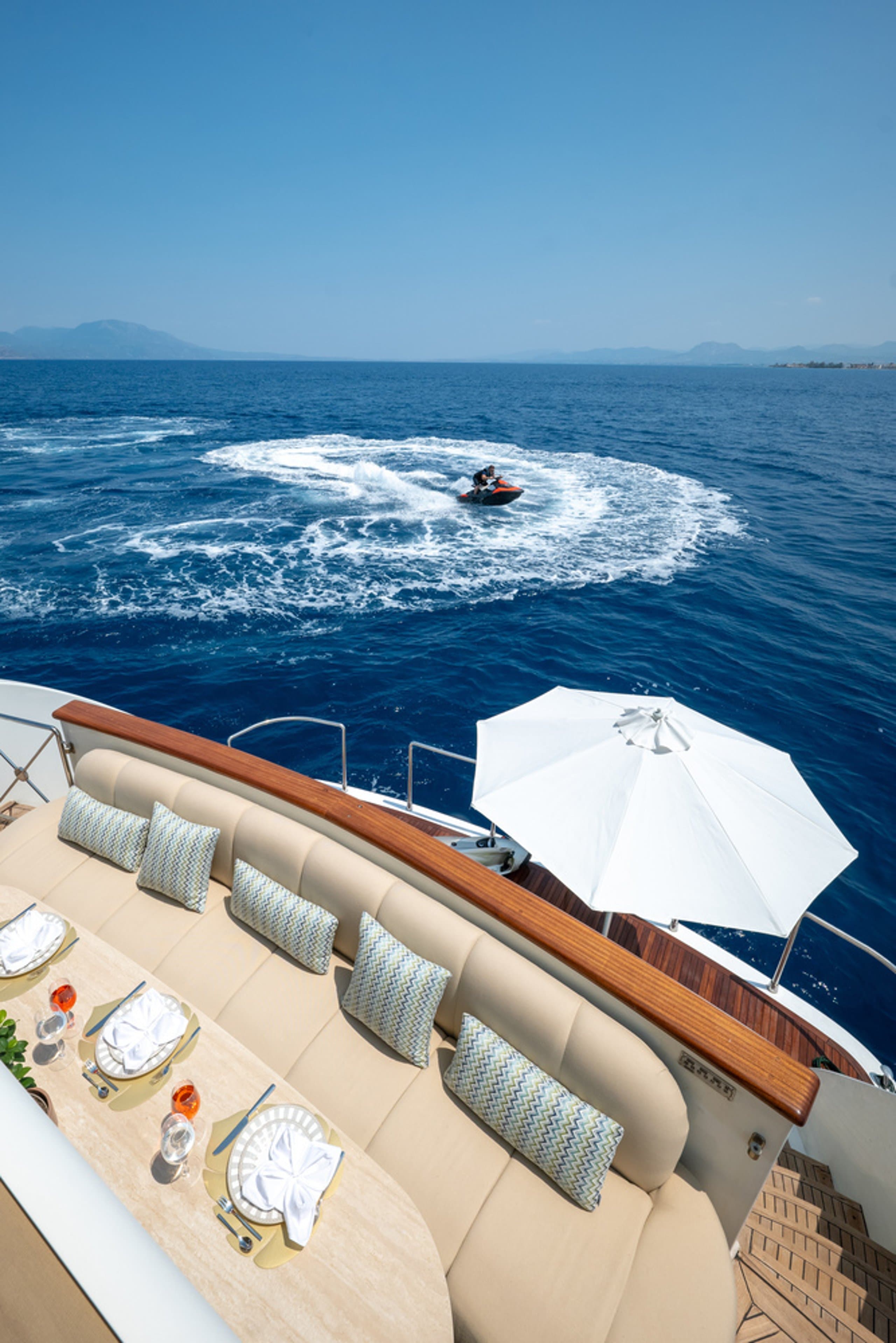Motor yacht AQUILA 37m by Cantieri FA Custom — photo 5