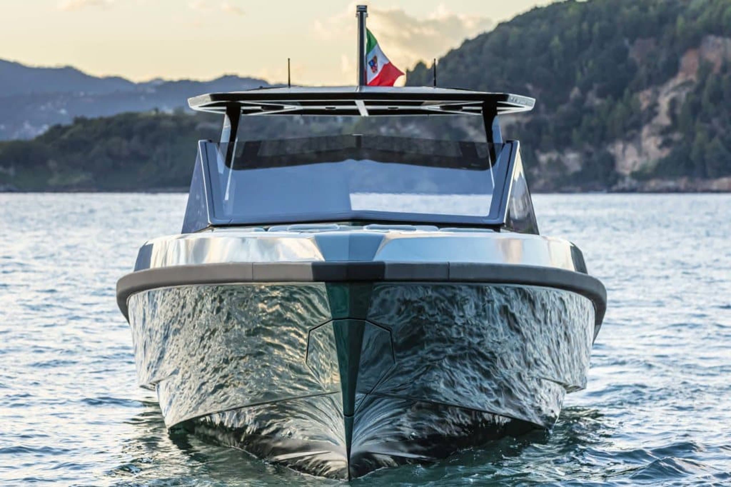 Motor yacht WALLY 43 13.2m by Wally — photo 4