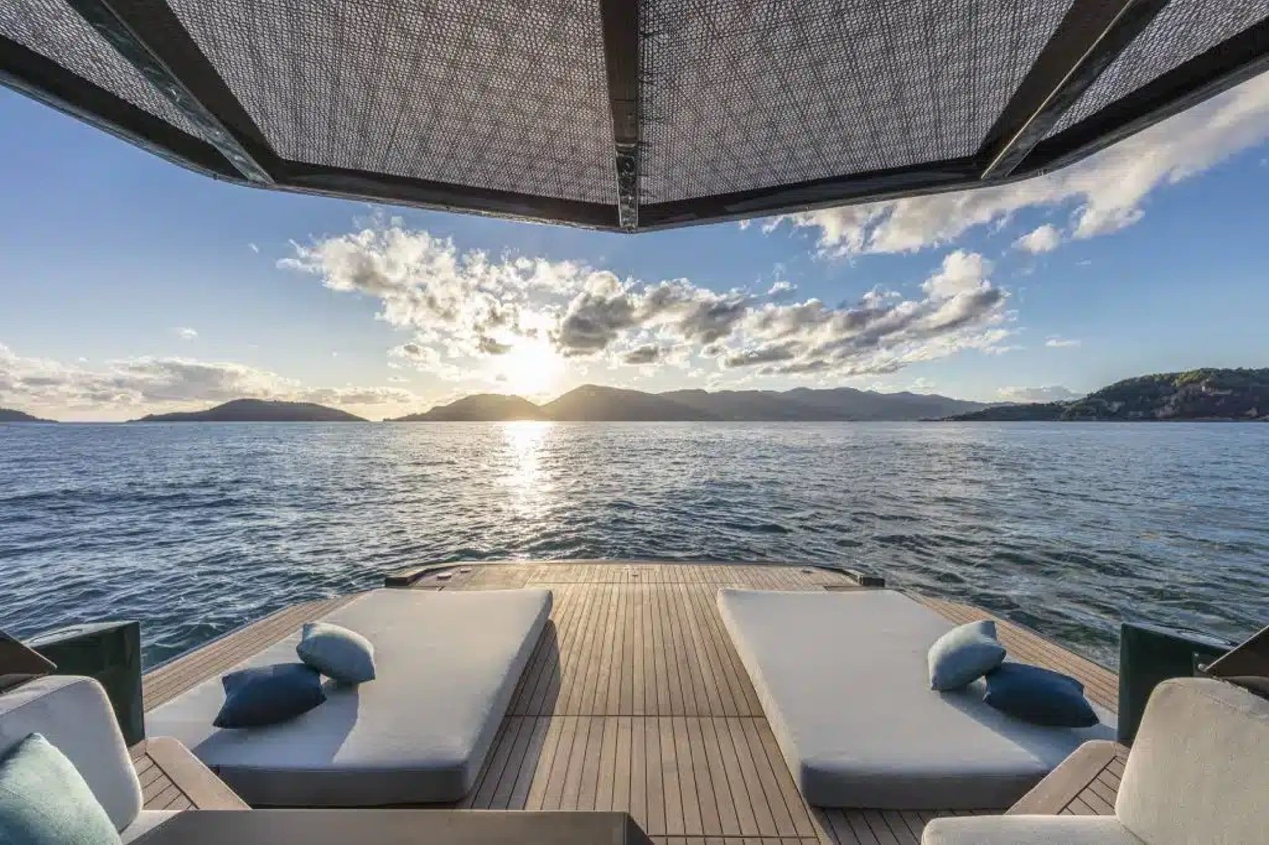 Motor yacht WALLY 43 13.2m by Wally — photo 6