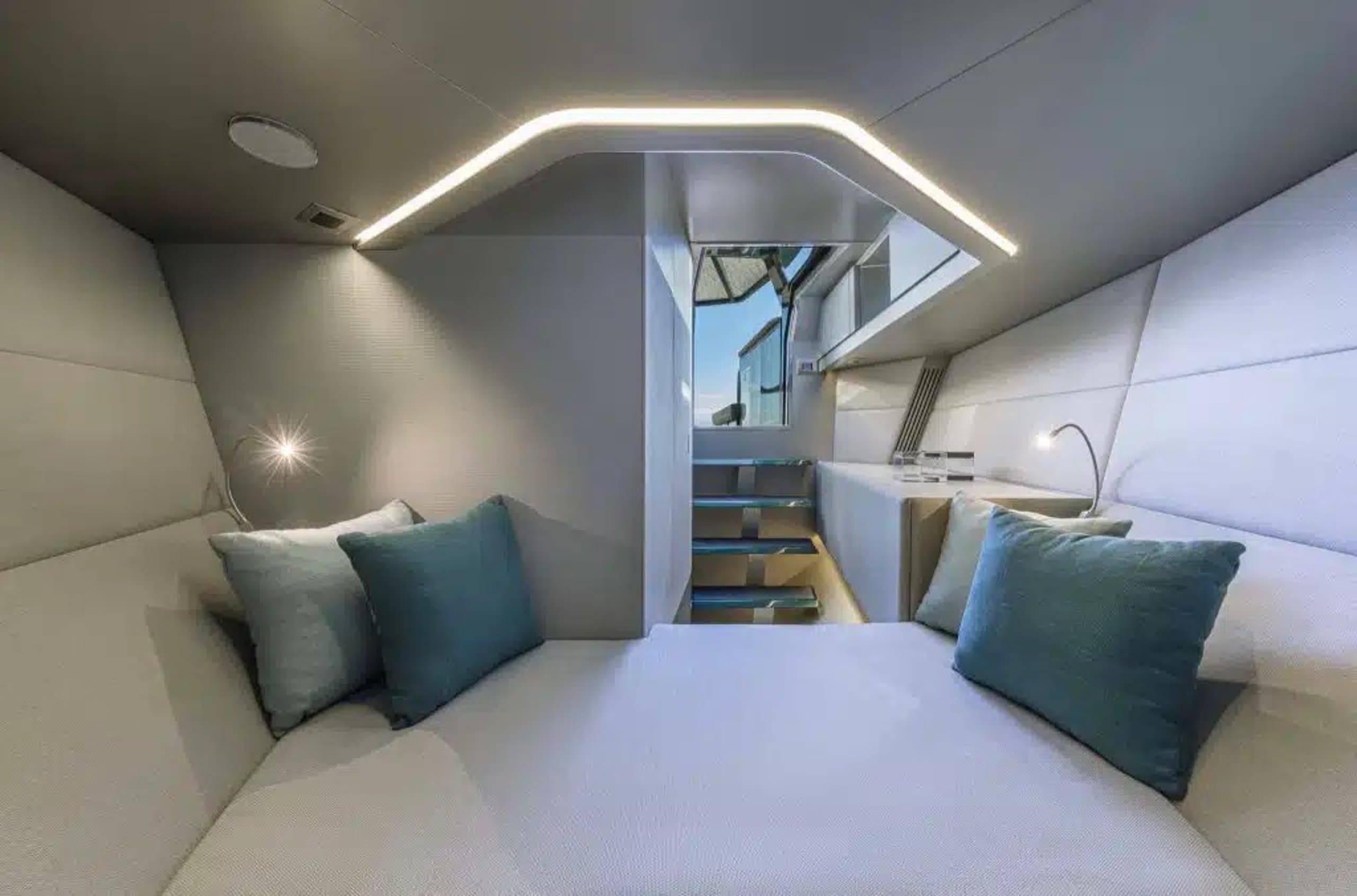 Motor yacht WALLY 43 13.2m by Wally — photo 8