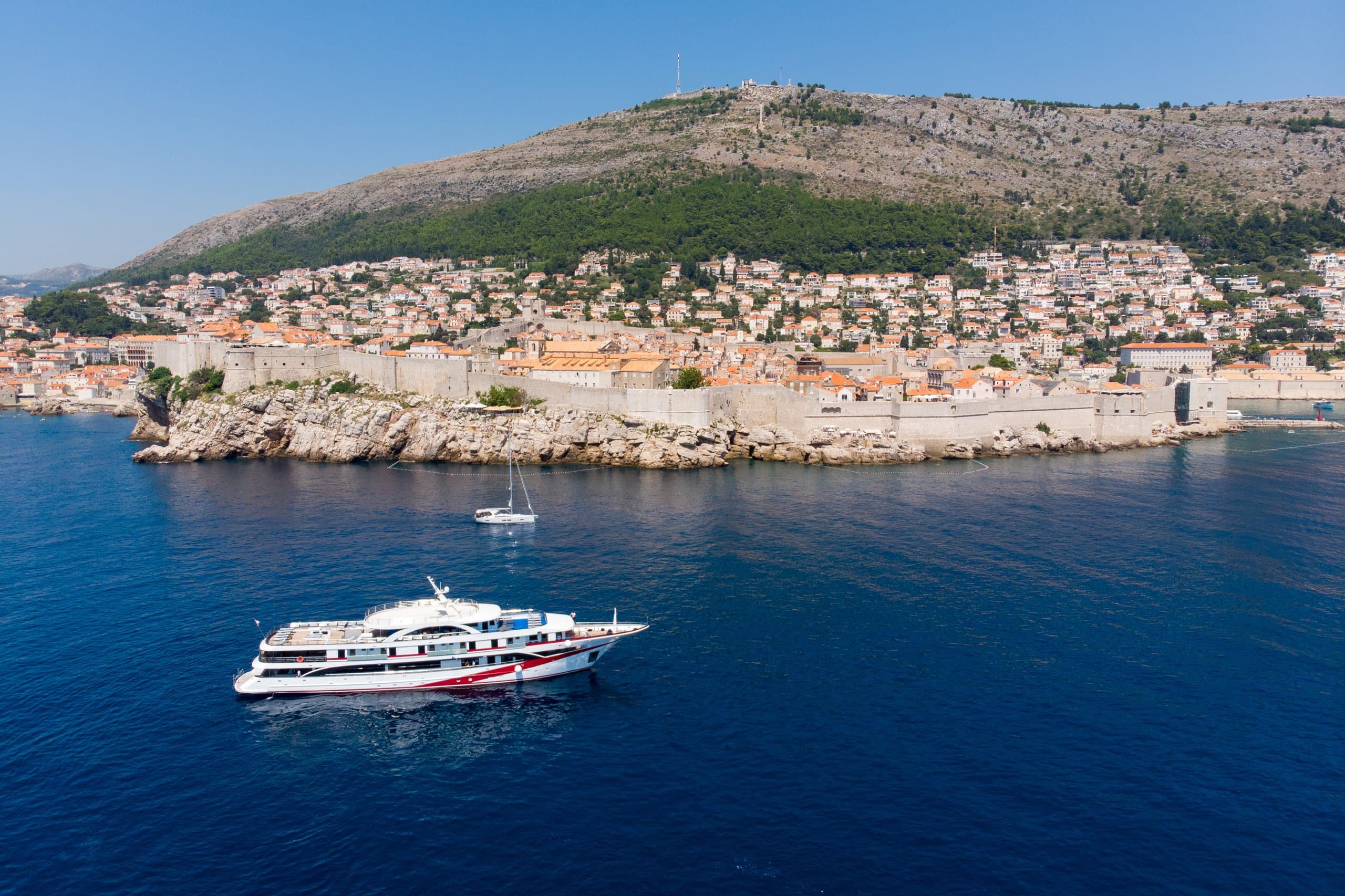 ANTARIS | Drivas Yachts