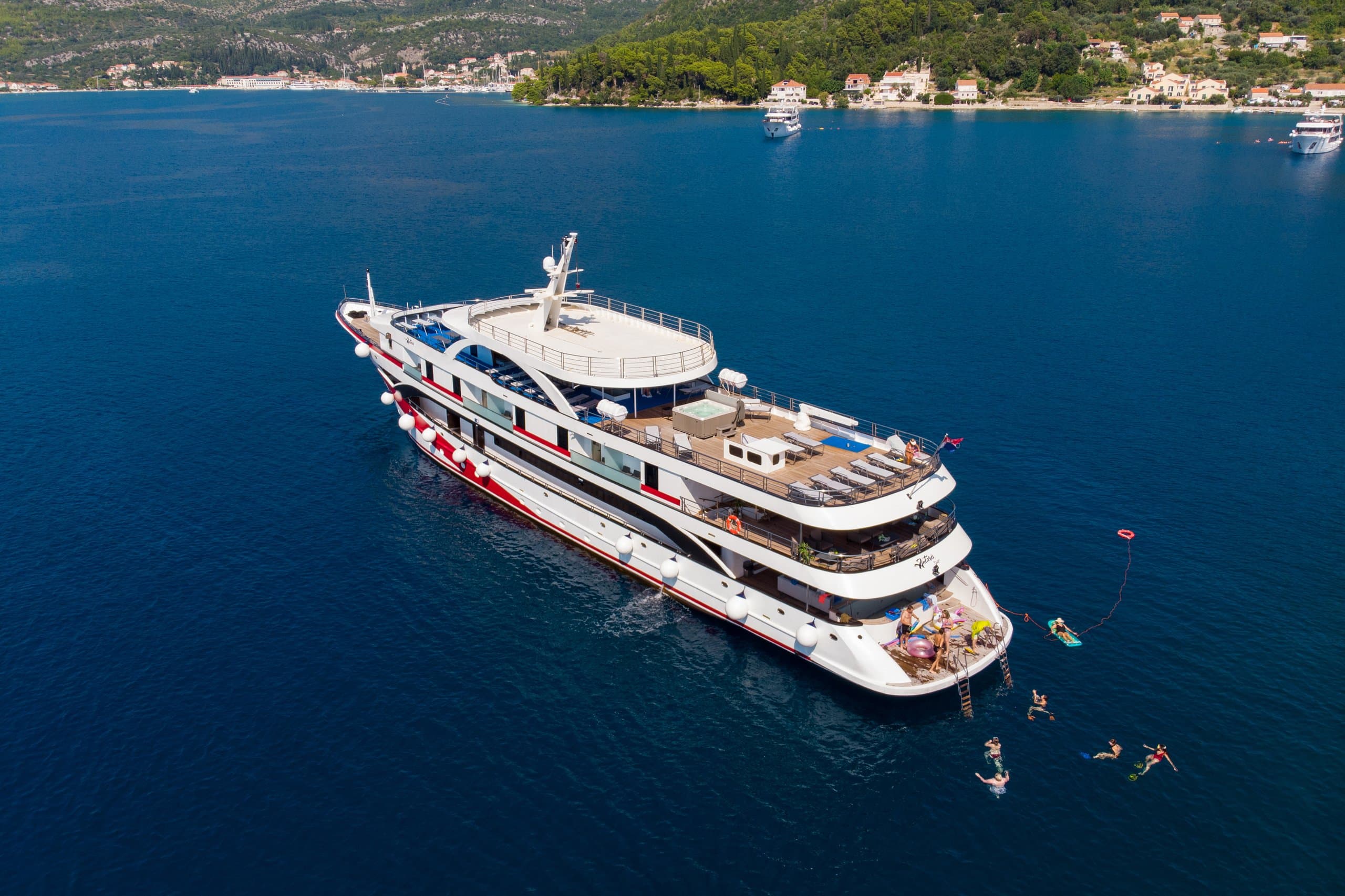 ANTARIS | Drivas Yachts