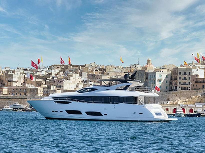 Yacht New Edge 28.1m by Sunseeker — photo 3