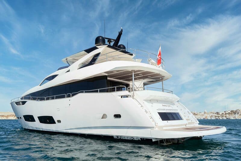 New Edge - ext stbd | Drivas Yachts