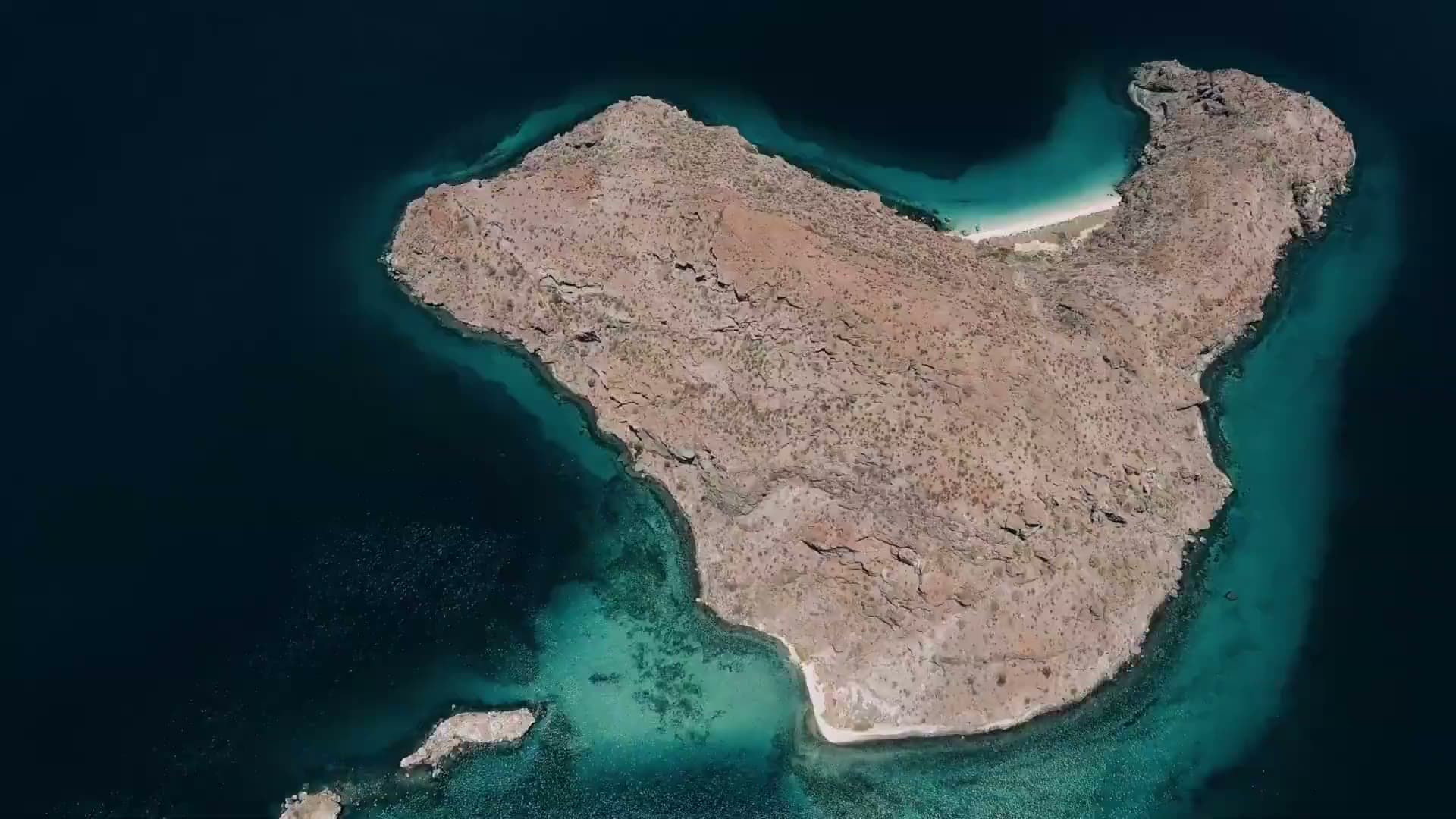 LAUREL yacht video