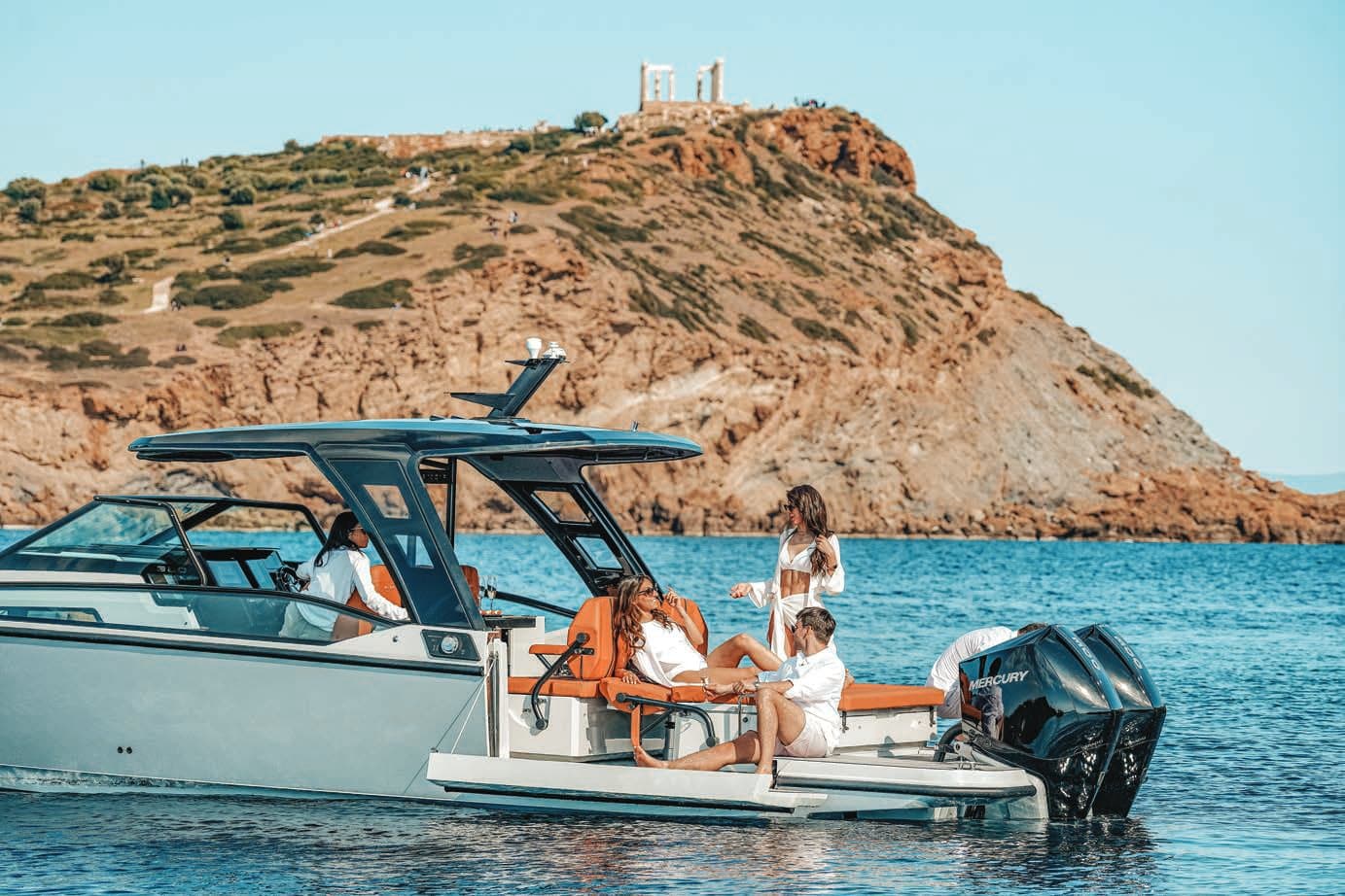 Saxdor 320 GTO - ext stern | Drivas Yachts