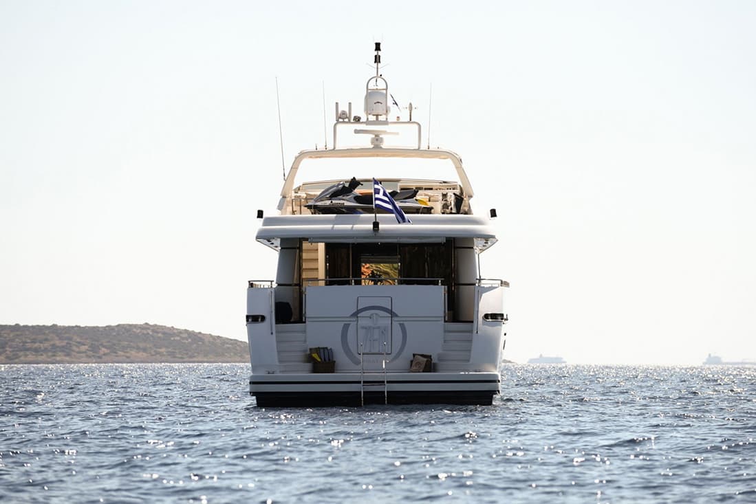 ZEN - ext stern | Drivas Yachts