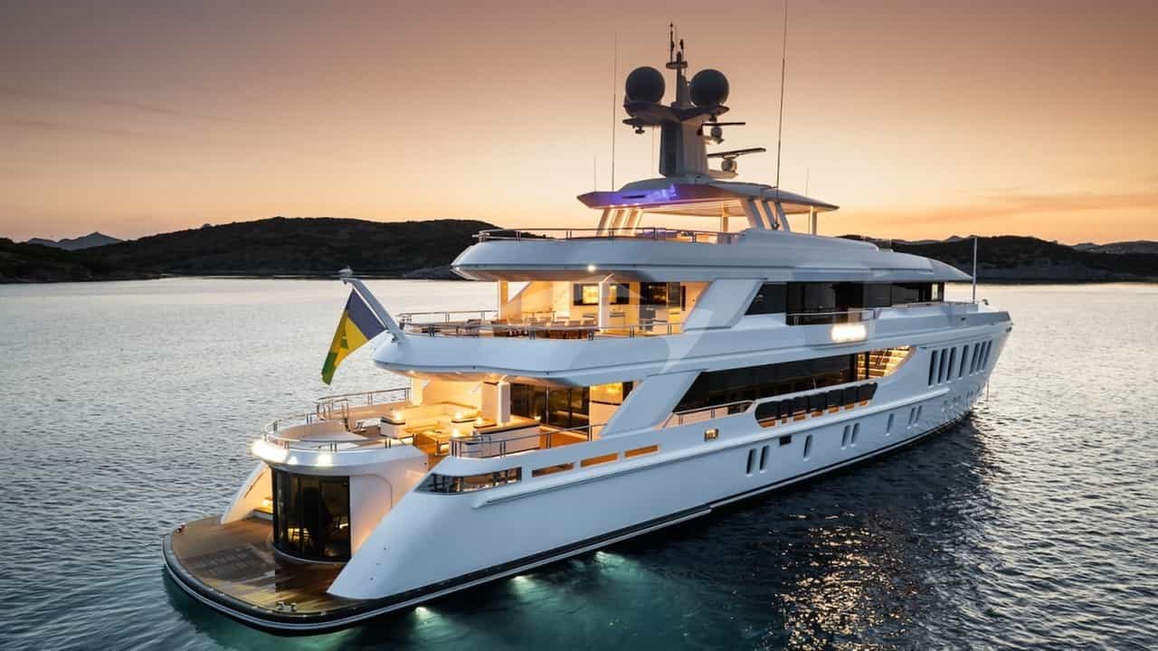 FORTUNA - ext port | Drivas Yachts