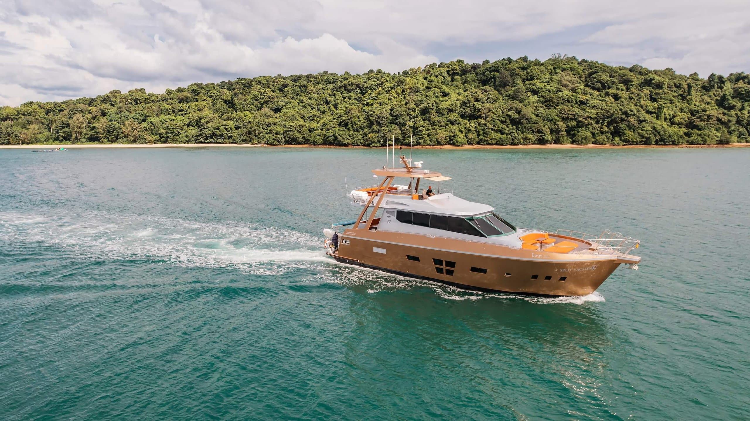 CHOWA | Drivas Yachts
