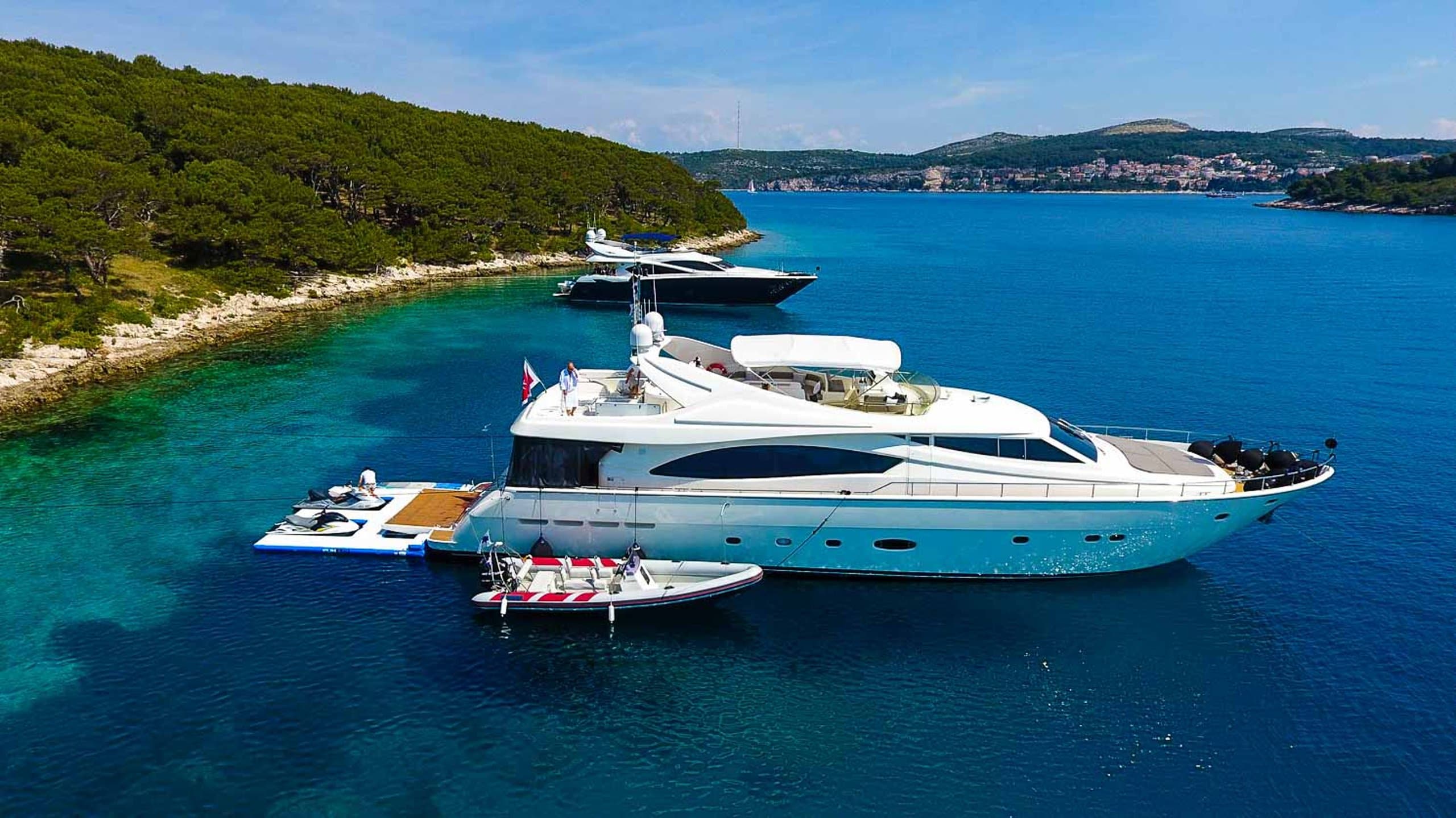 MISS KATARIINA | Drivas Yachts
