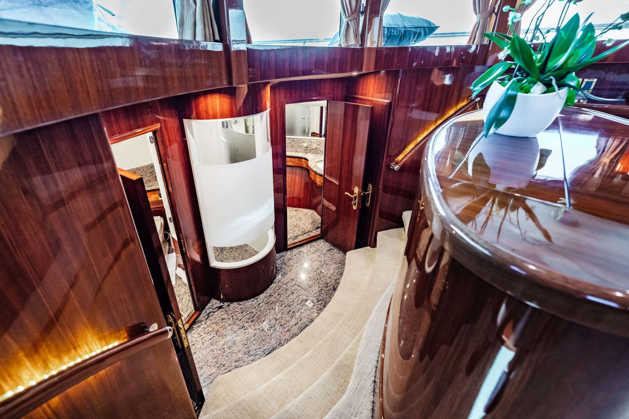 SOUTHERN BELLE | Drivas Yachts