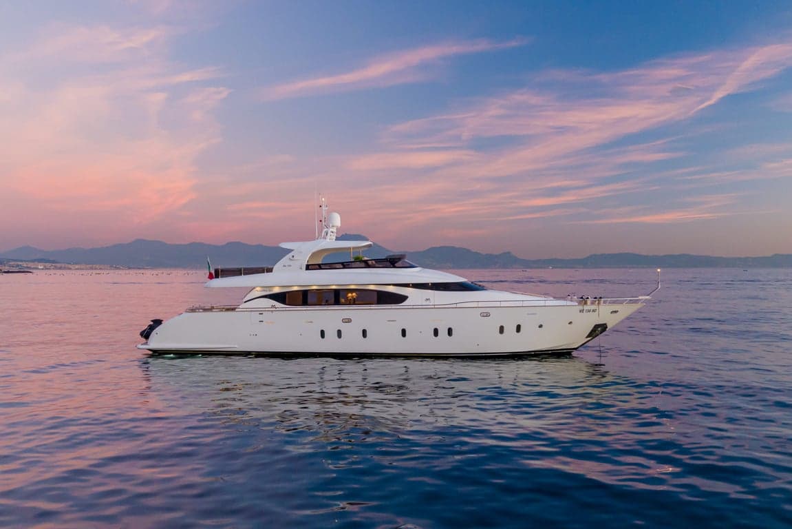 MY LIFE - ext | Drivas Yachts