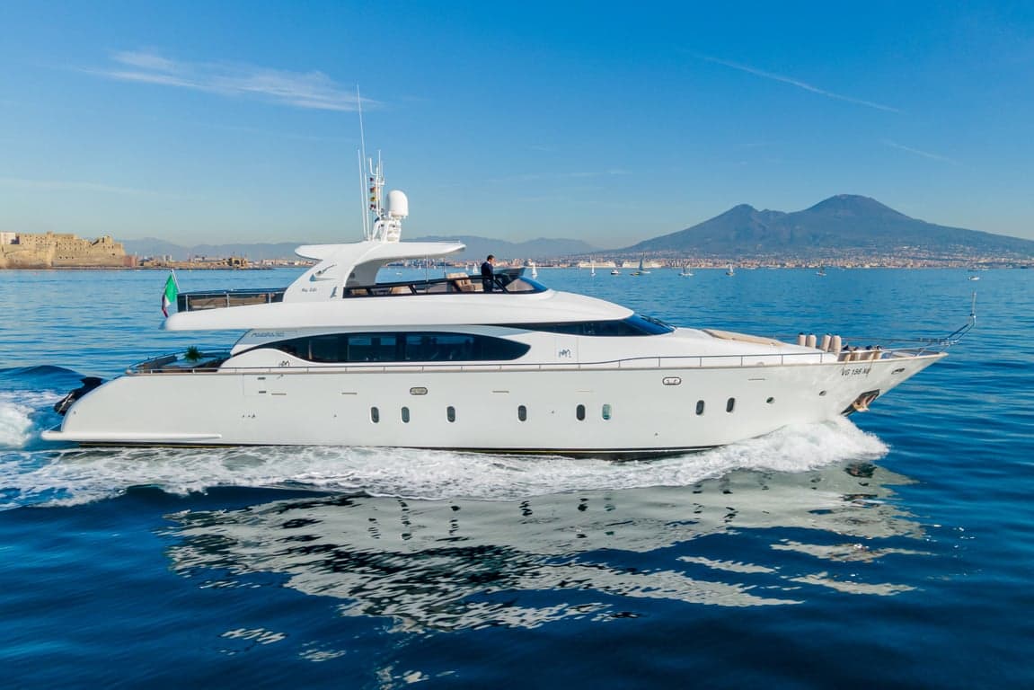 Motor yacht MY LIFE 27.4m by Maiora