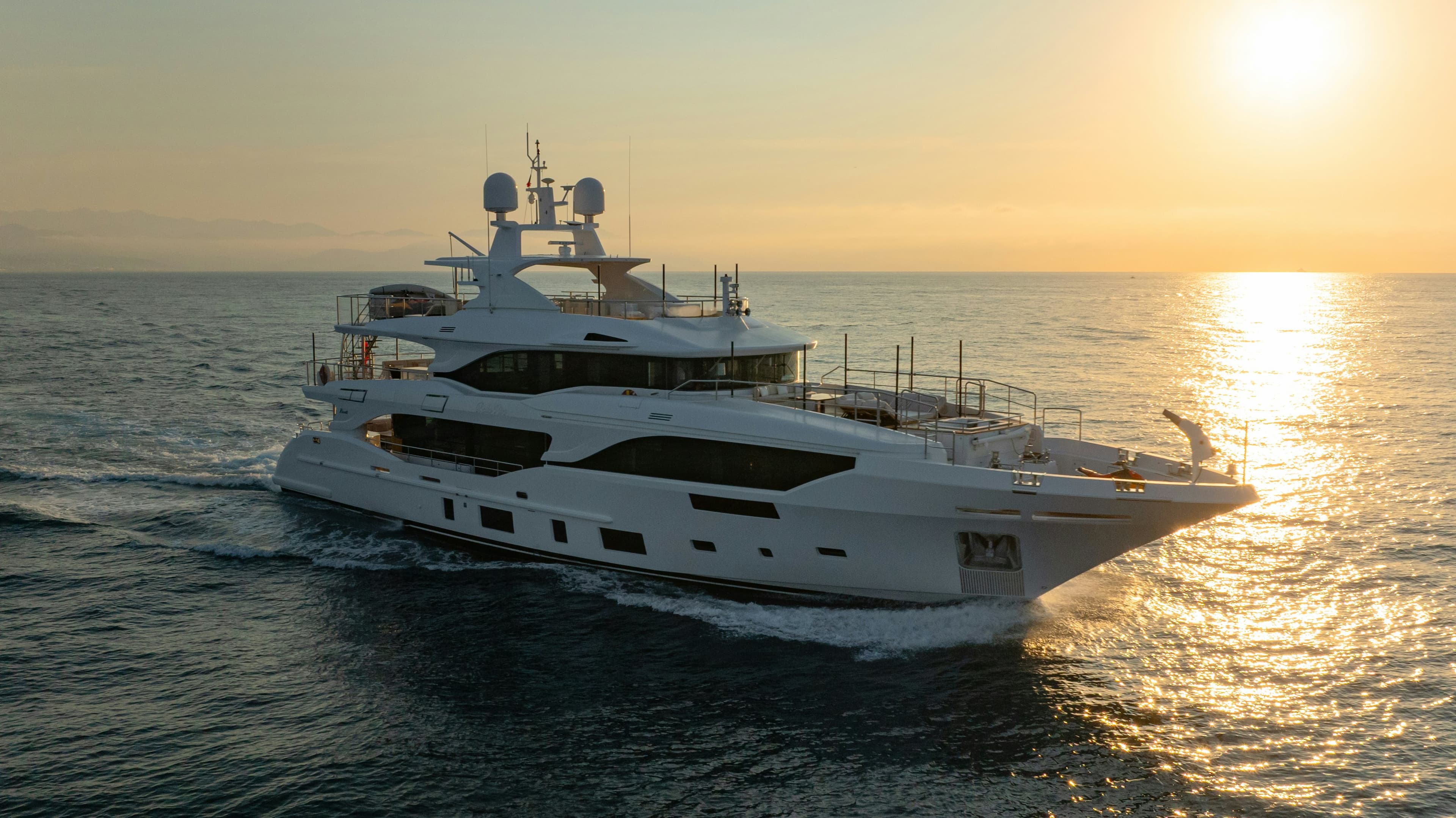 TRAMONTO - ext stbd | Drivas Yachts