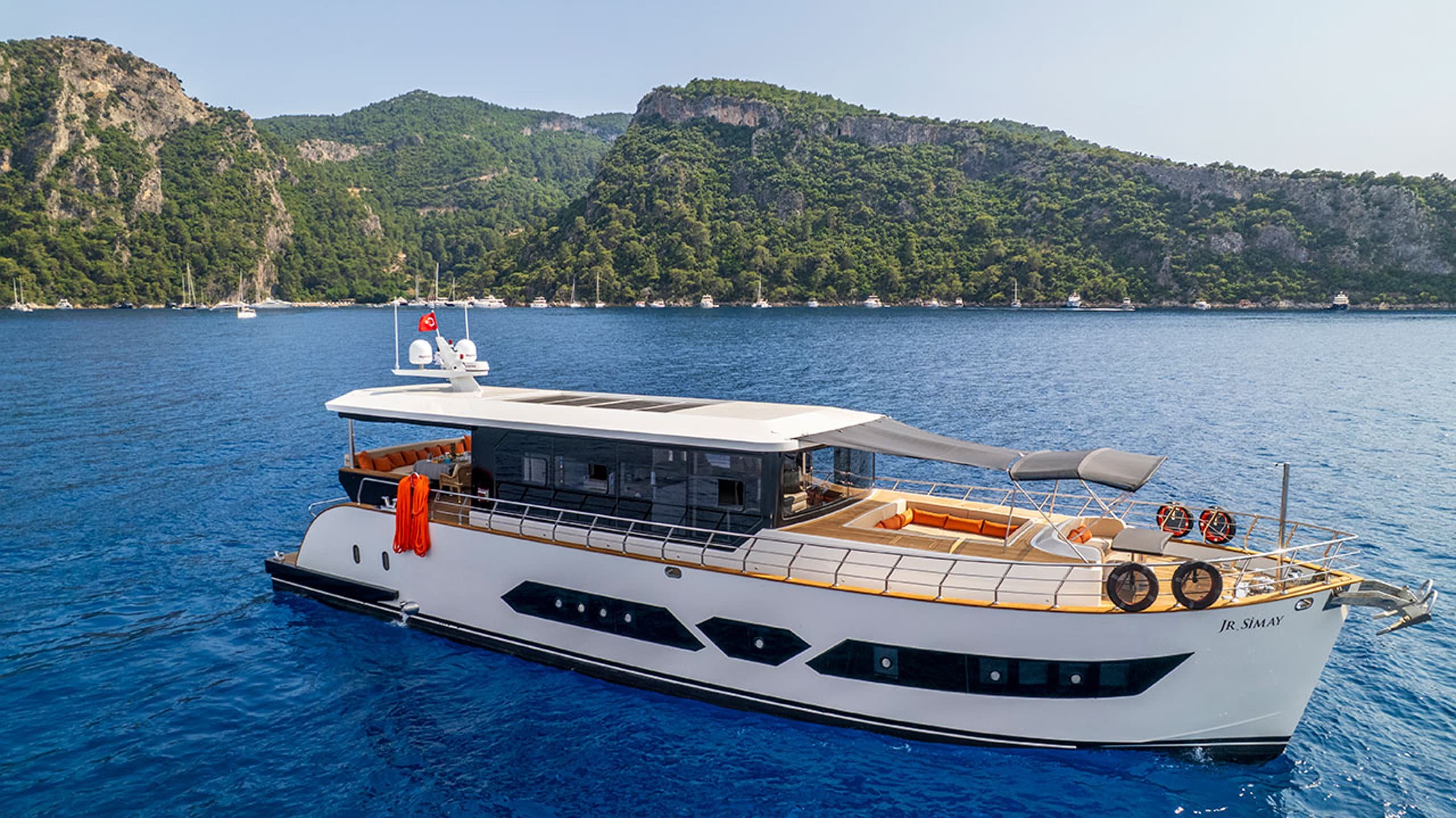 JR. SIMAY | Drivas Yachts