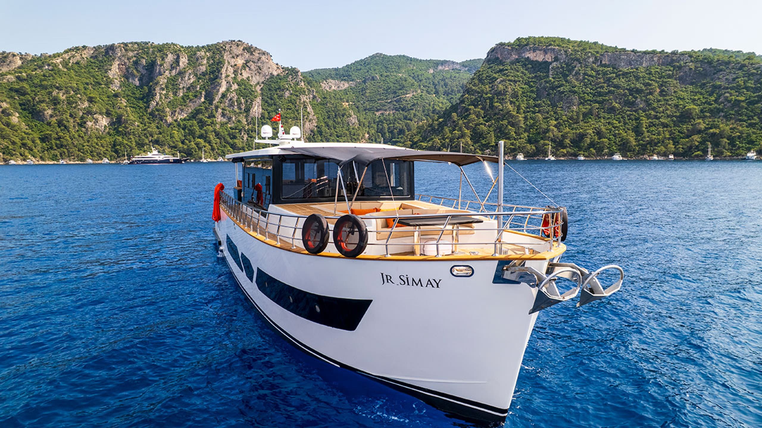 JR. SIMAY | Drivas Yachts