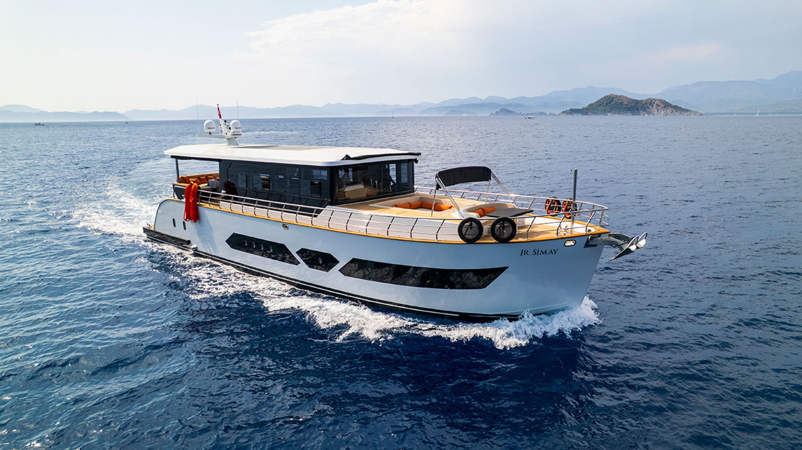 JR. SIMAY | Drivas Yachts