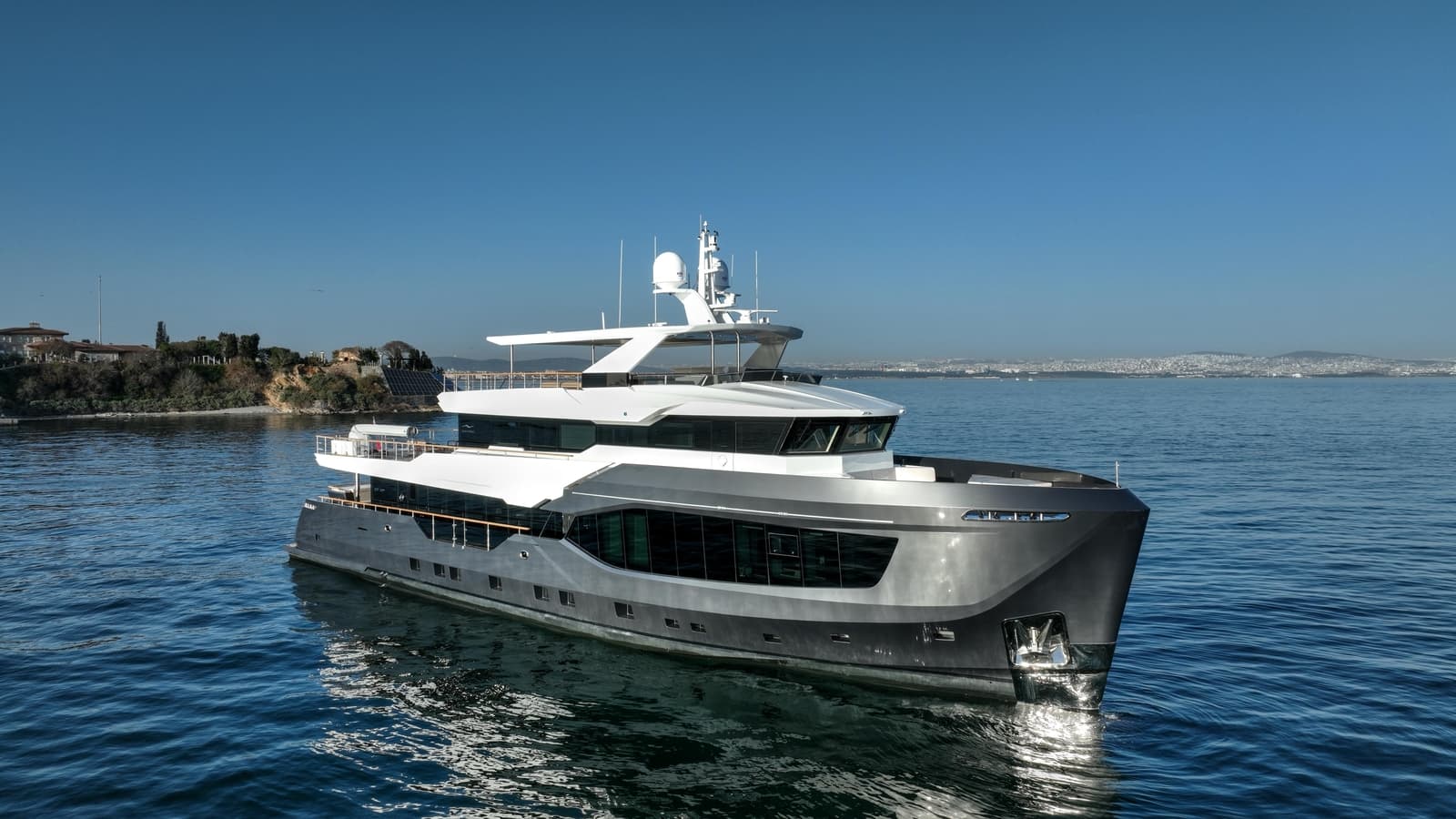 ONE ZERO - ext | Drivas Yachts