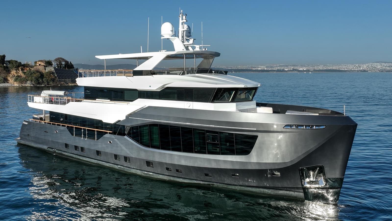 Yacht ONE ZERO 36.88m by Numarine