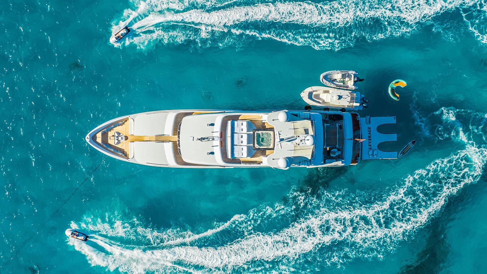 LEVERAGE - aerial | Drivas Yachts
