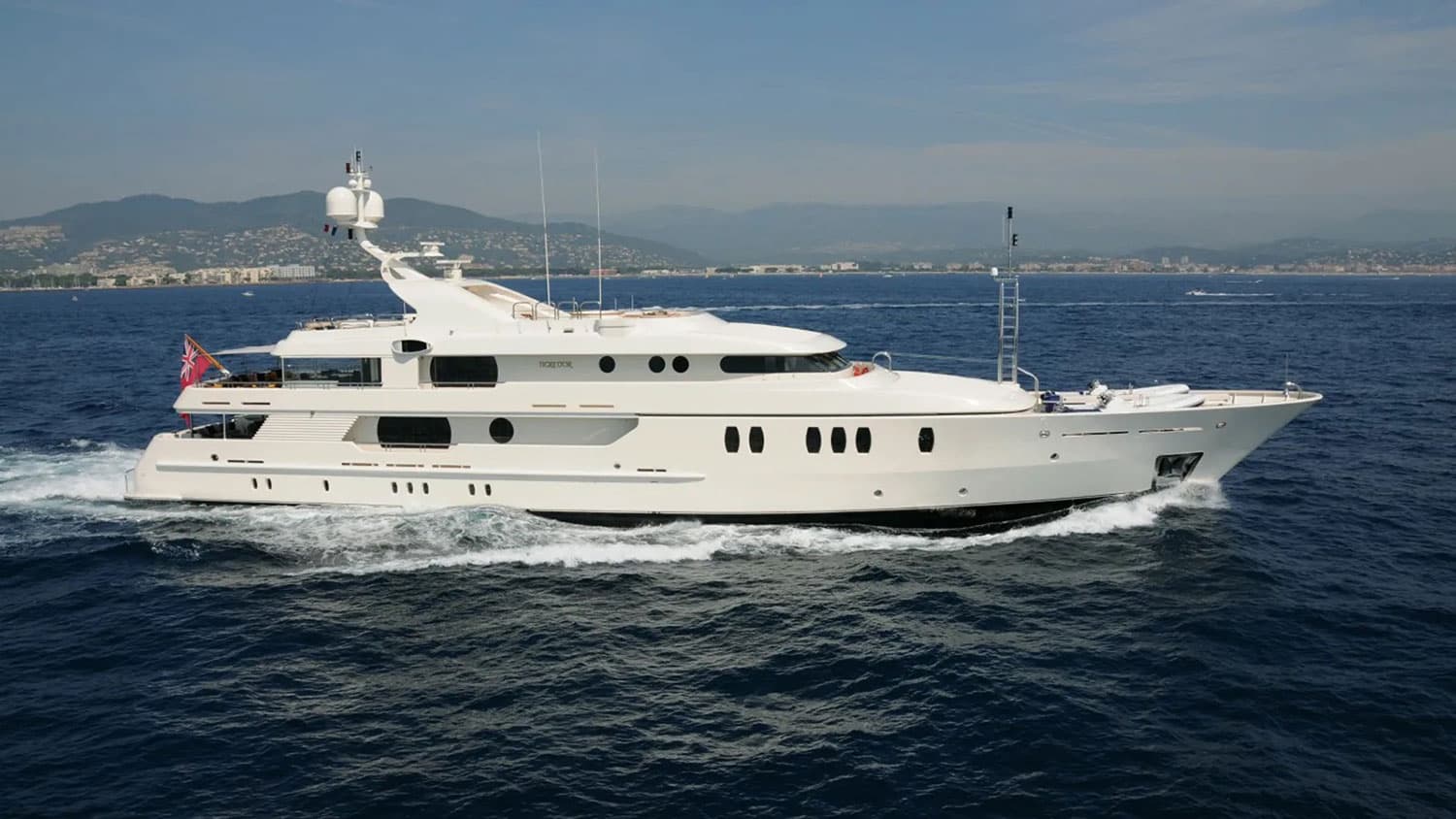 SEAHORSE - ext stbd | Drivas Yachts